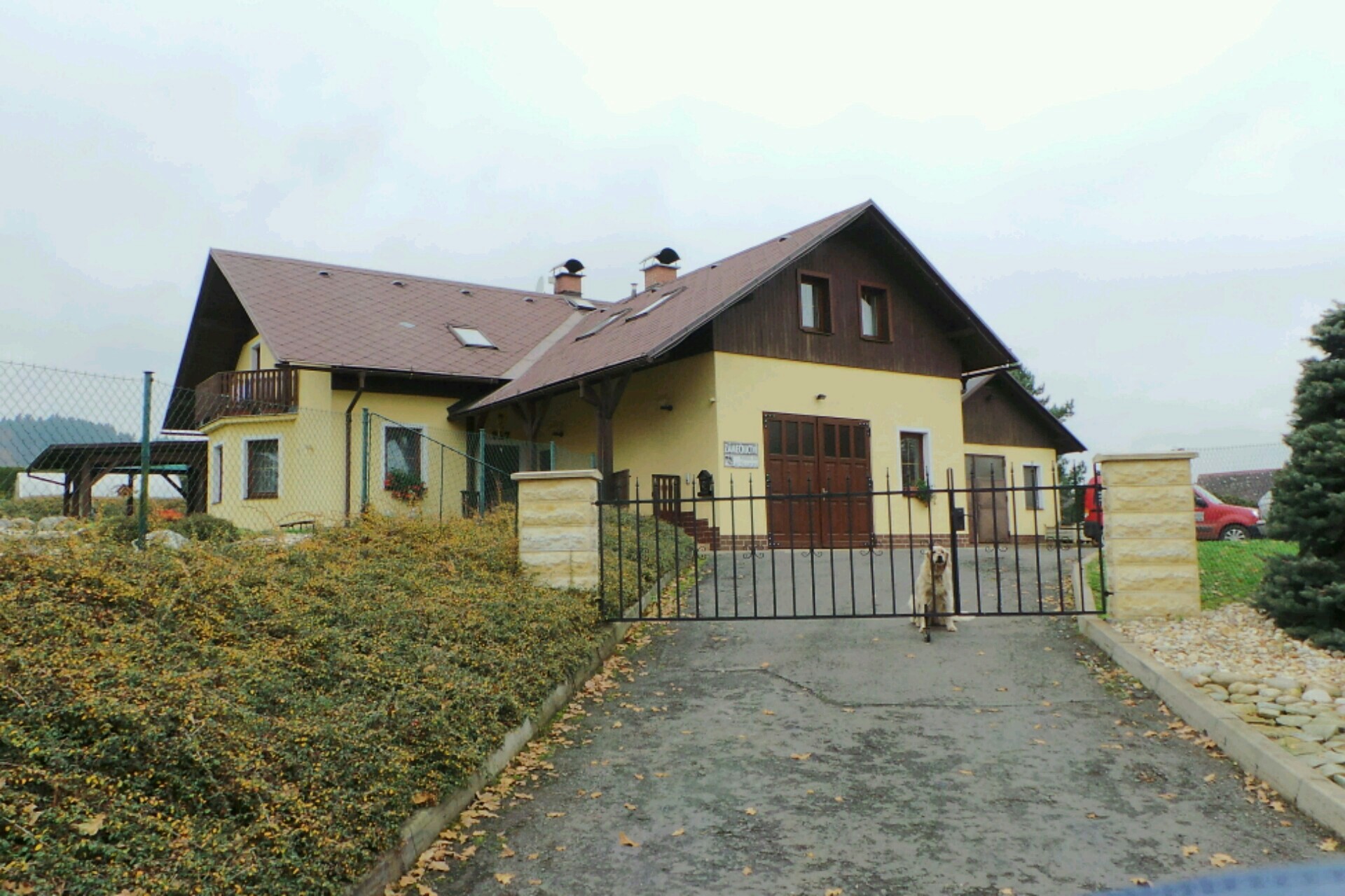 KOVORENT - Výroba kotců pro psy