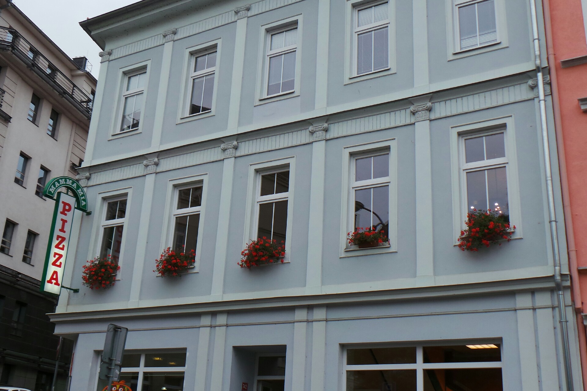 JUDr. Vítězslav Macháček