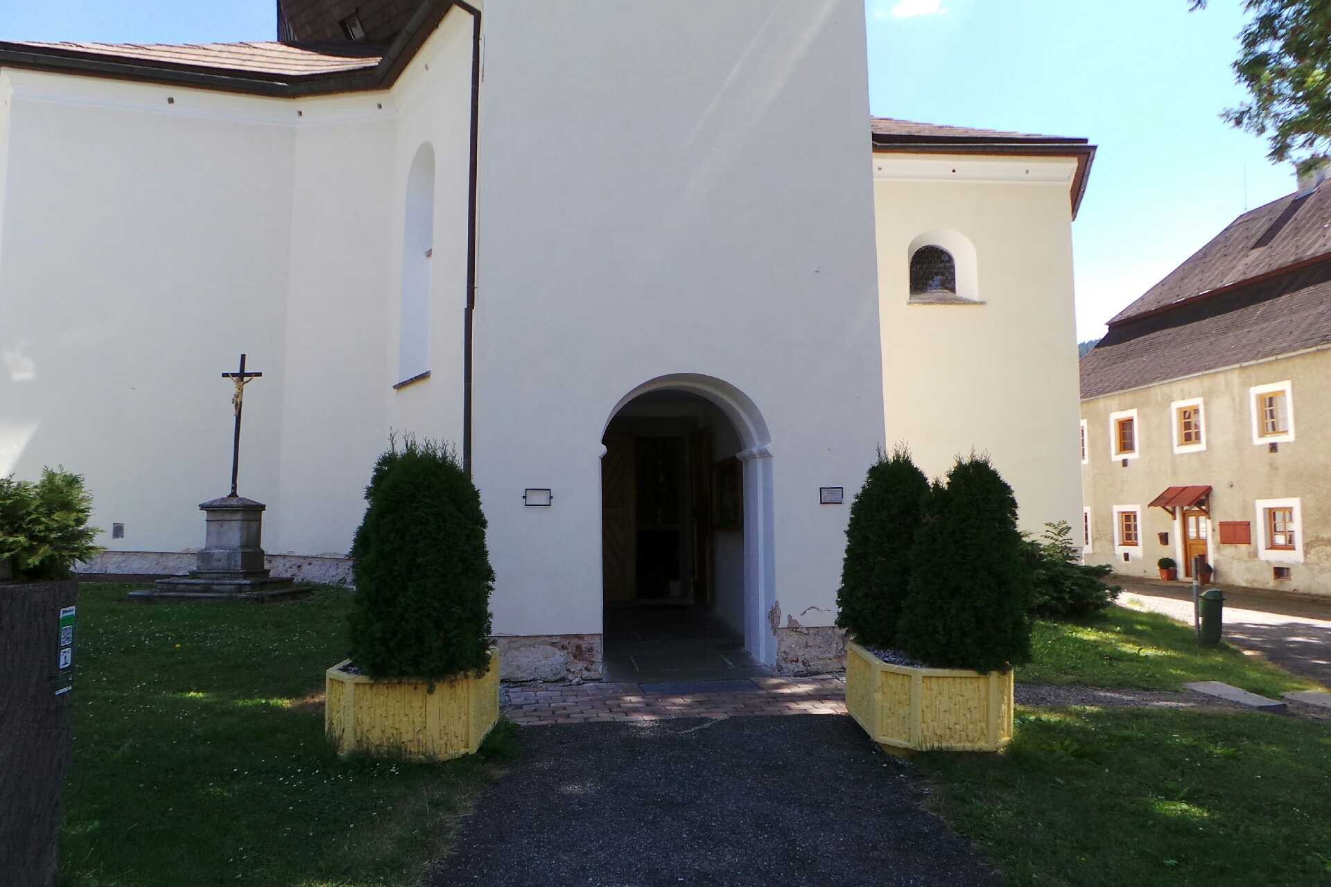 ŘÍMSKOKATOLICKÁ FARNOST FARNOST VELHARTICE