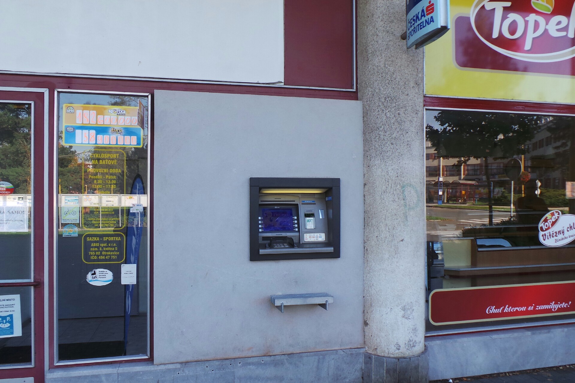 Bankomat České spořitelny