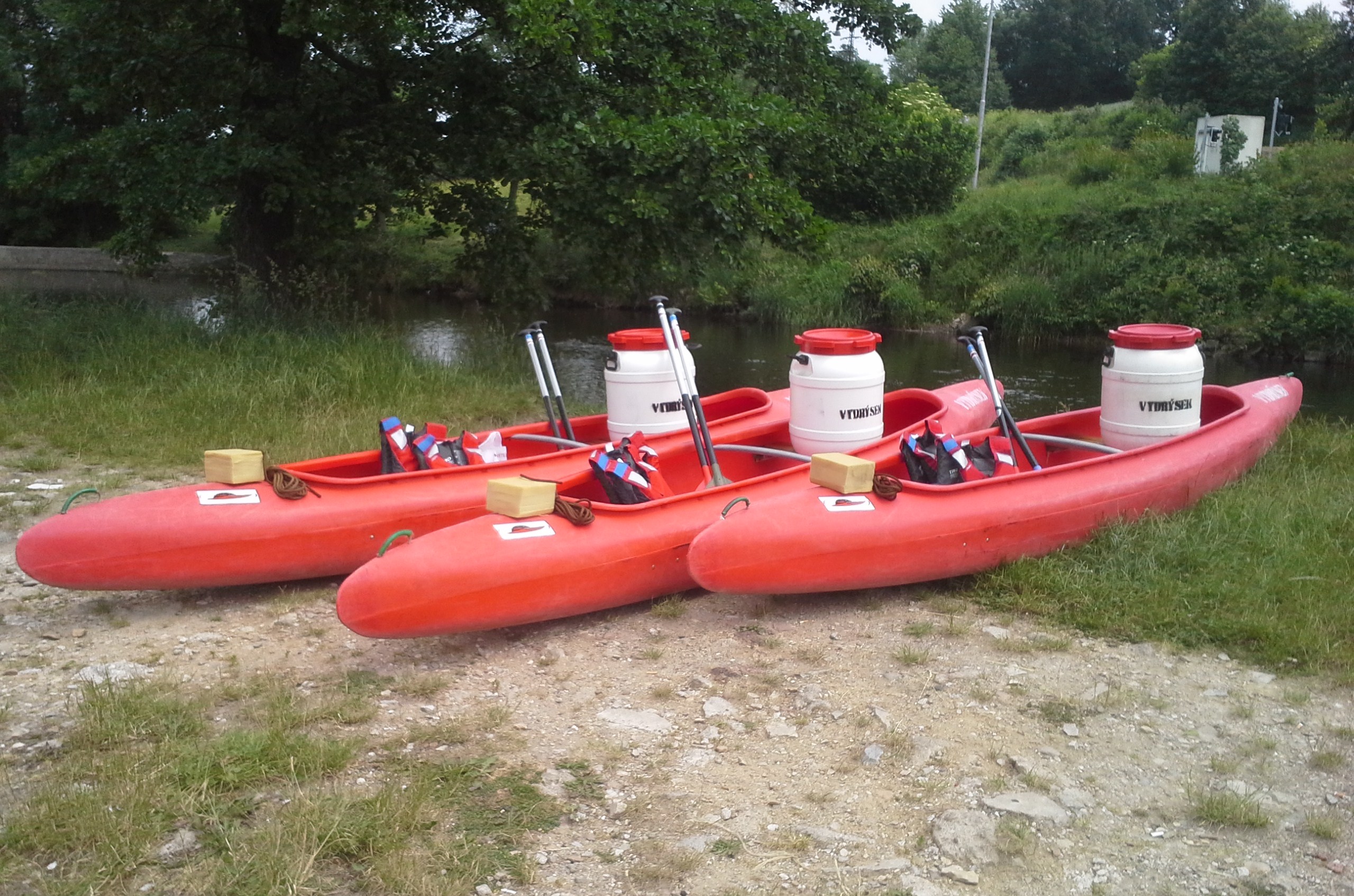 Půjčovna lodí a raftů Vydrýsek foto 2