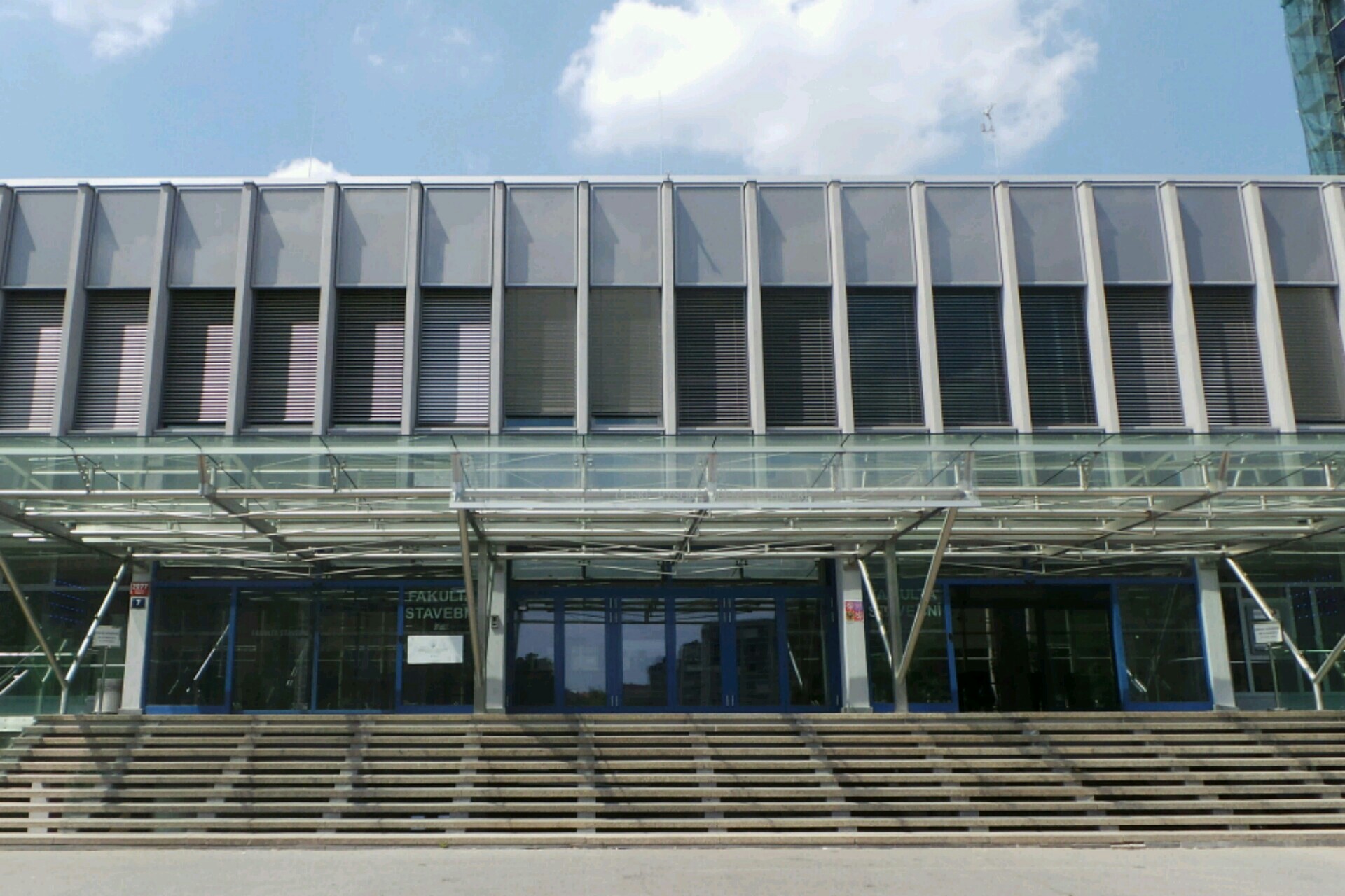 České vysoké učení technické v Praze - Katedra materiálového inženýrství a chemie Fakulty stavební