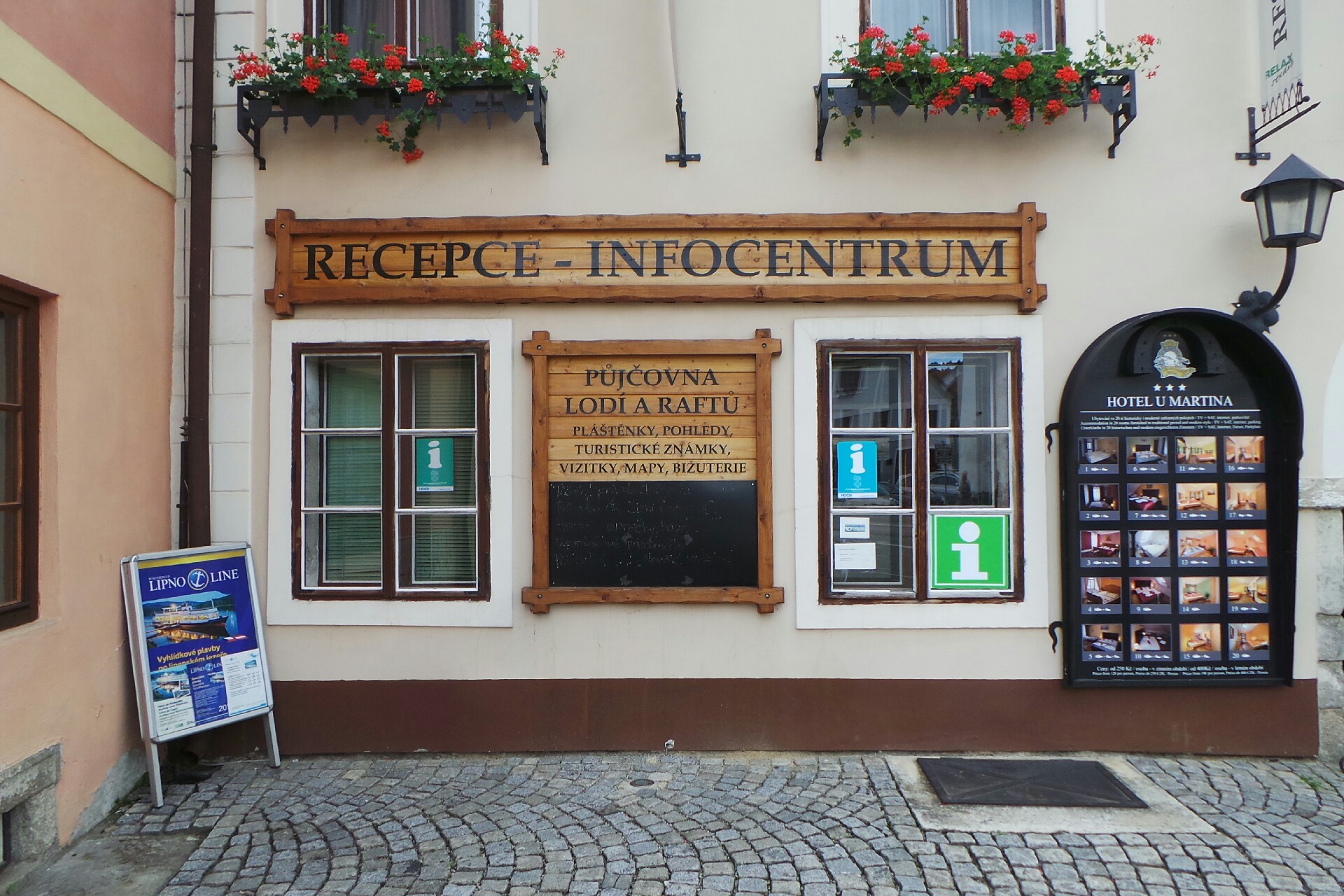 Půjčovna lodí a raftů Vltava