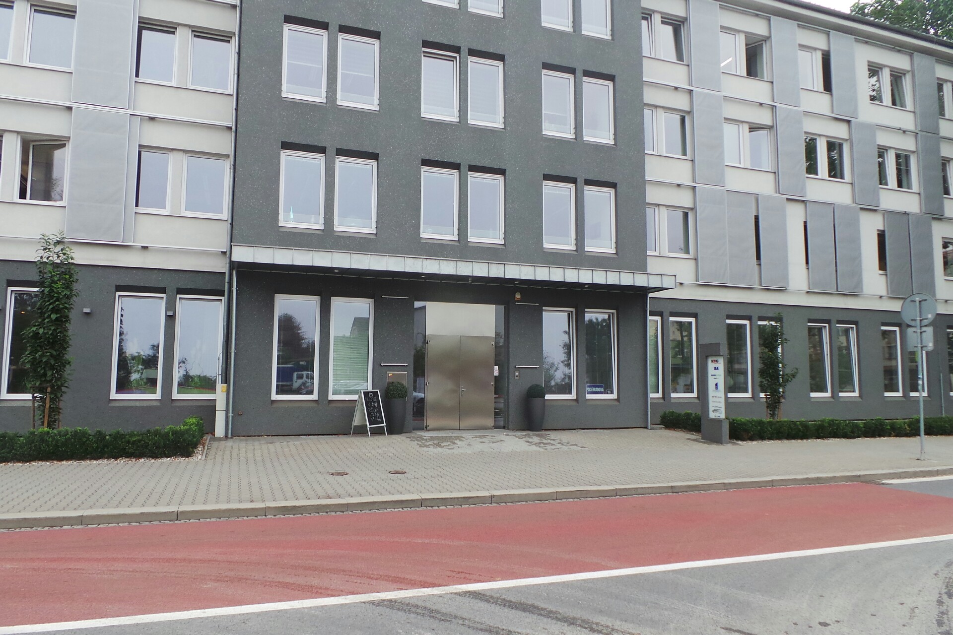 Daňový poradce ev. č. 0081 doc. Dr. Ing. Renáta Hótová, Dr.