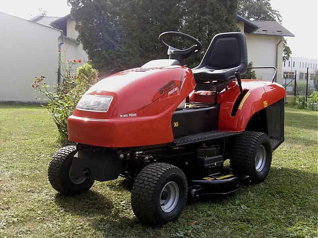 Zemědělská mechanizace Jan Mikuláštík foto 2