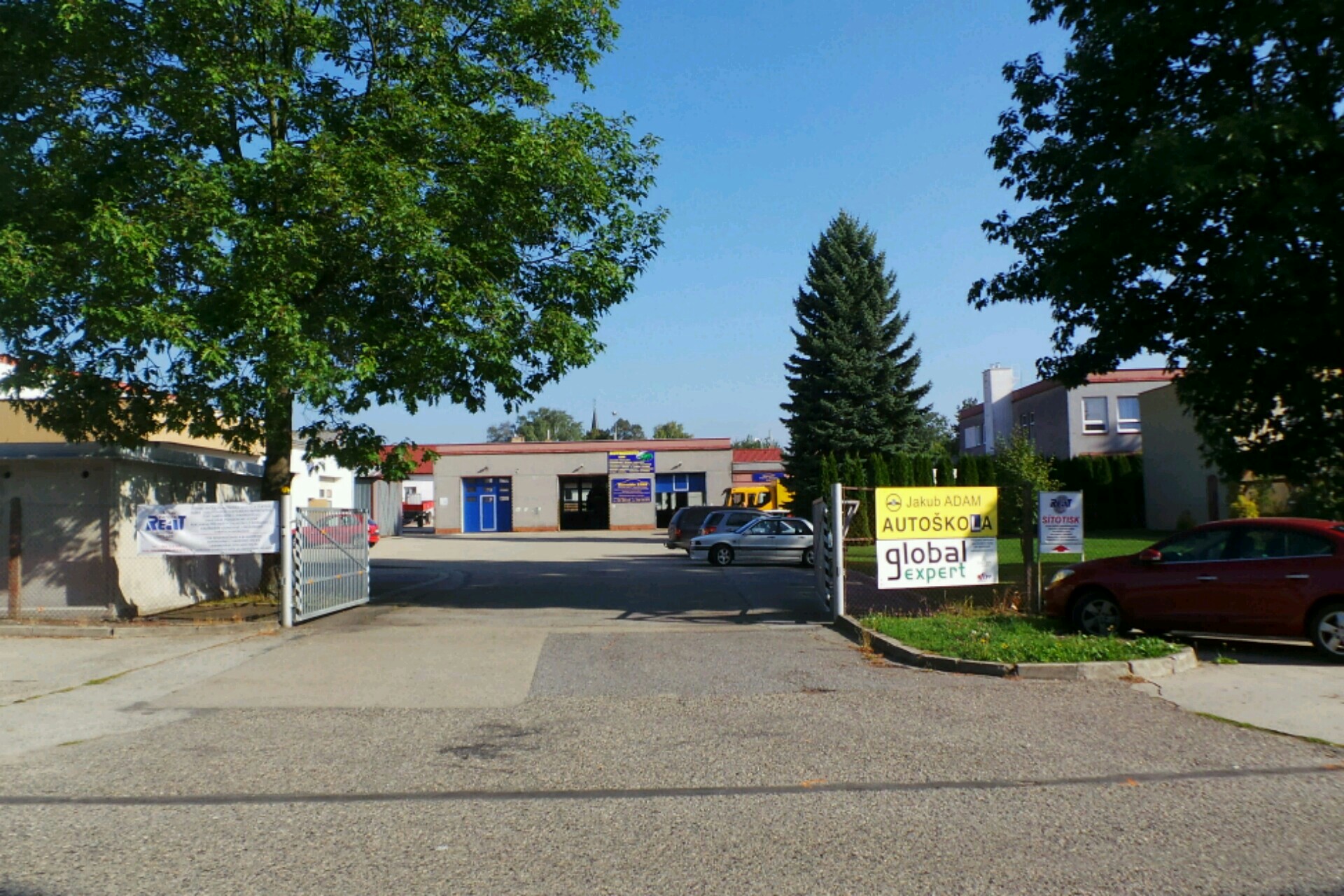 Autosklo ZEDR foto 1