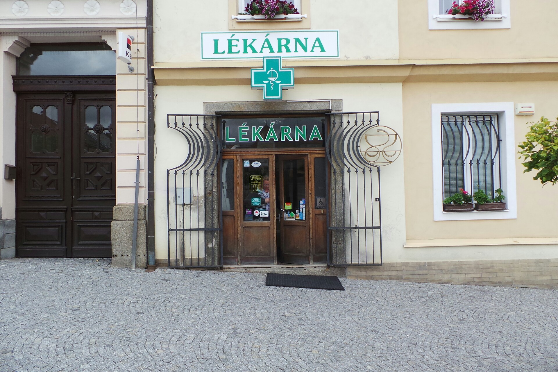 LÉKÁRNA VE VOTICÍCH, s.r.o.