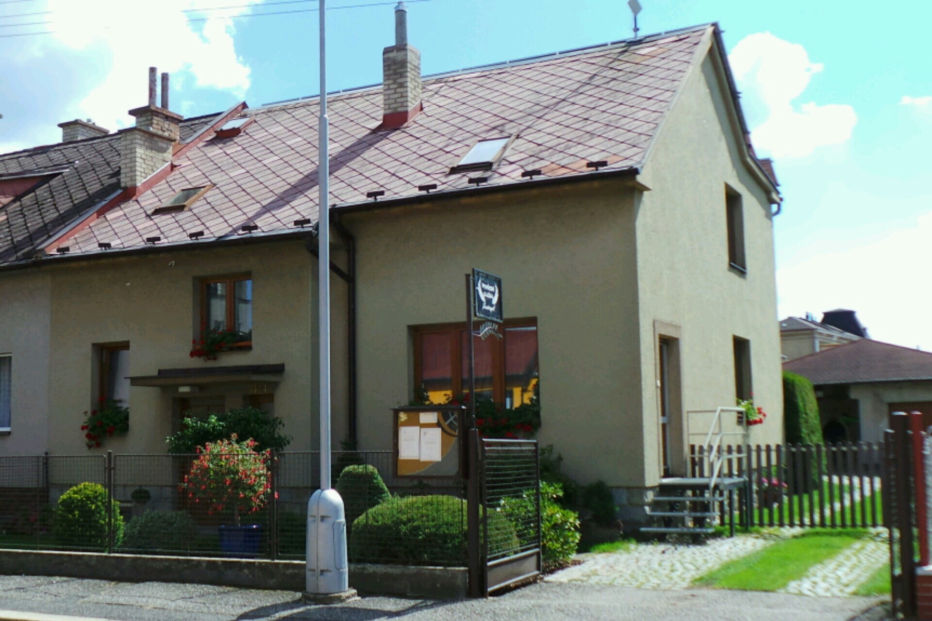 POHŘEBNÍ SLUŽBA Roman Zastoupil