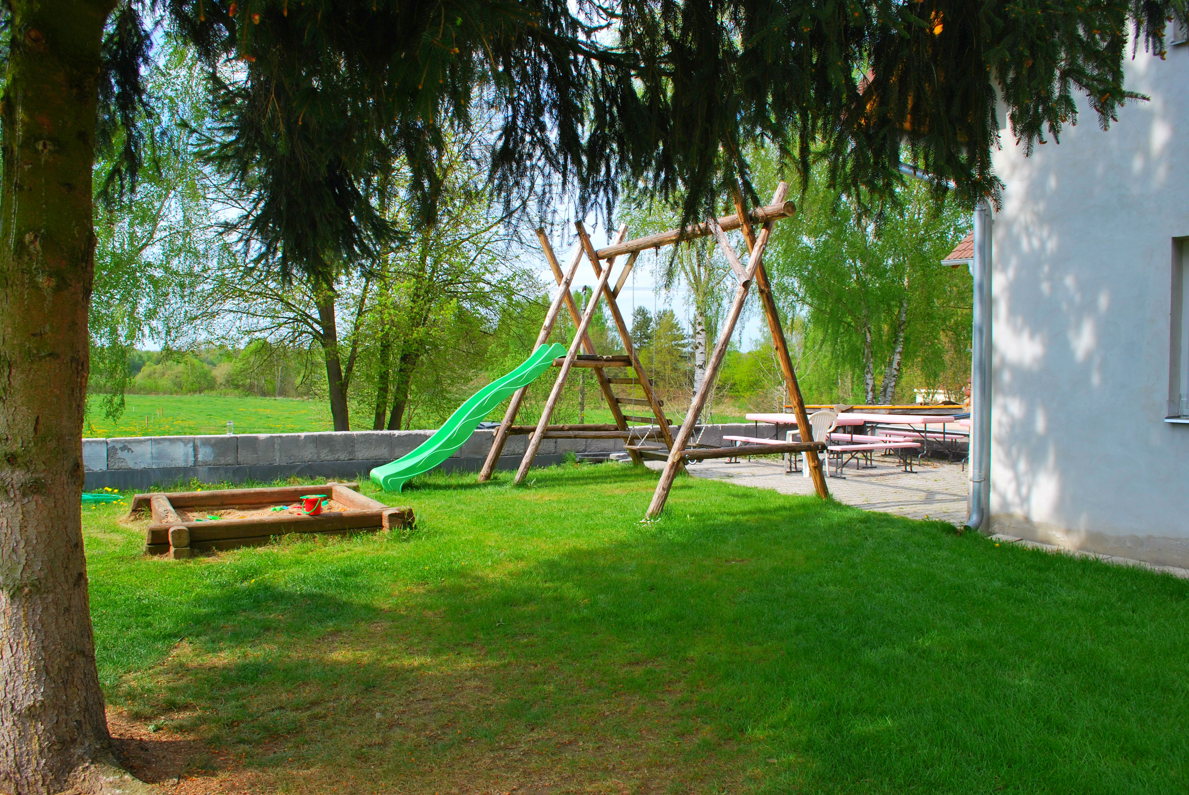 Ubytování Školka foto 3