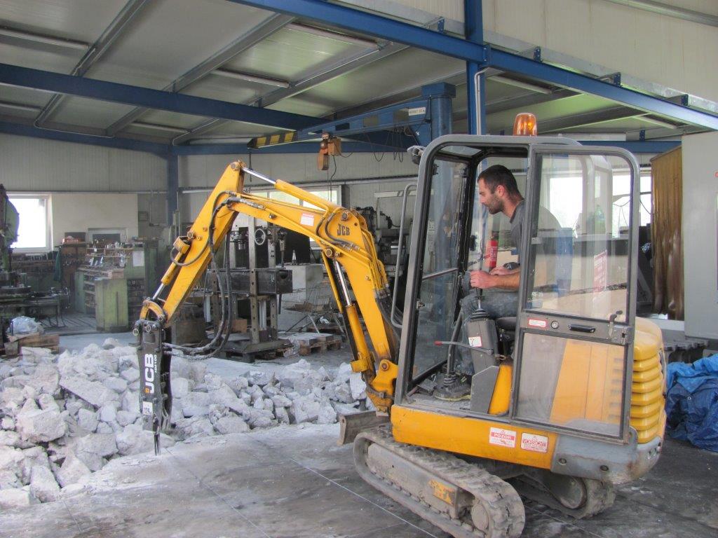 Václav Kurfürst - KOVO zemní práce foto 4