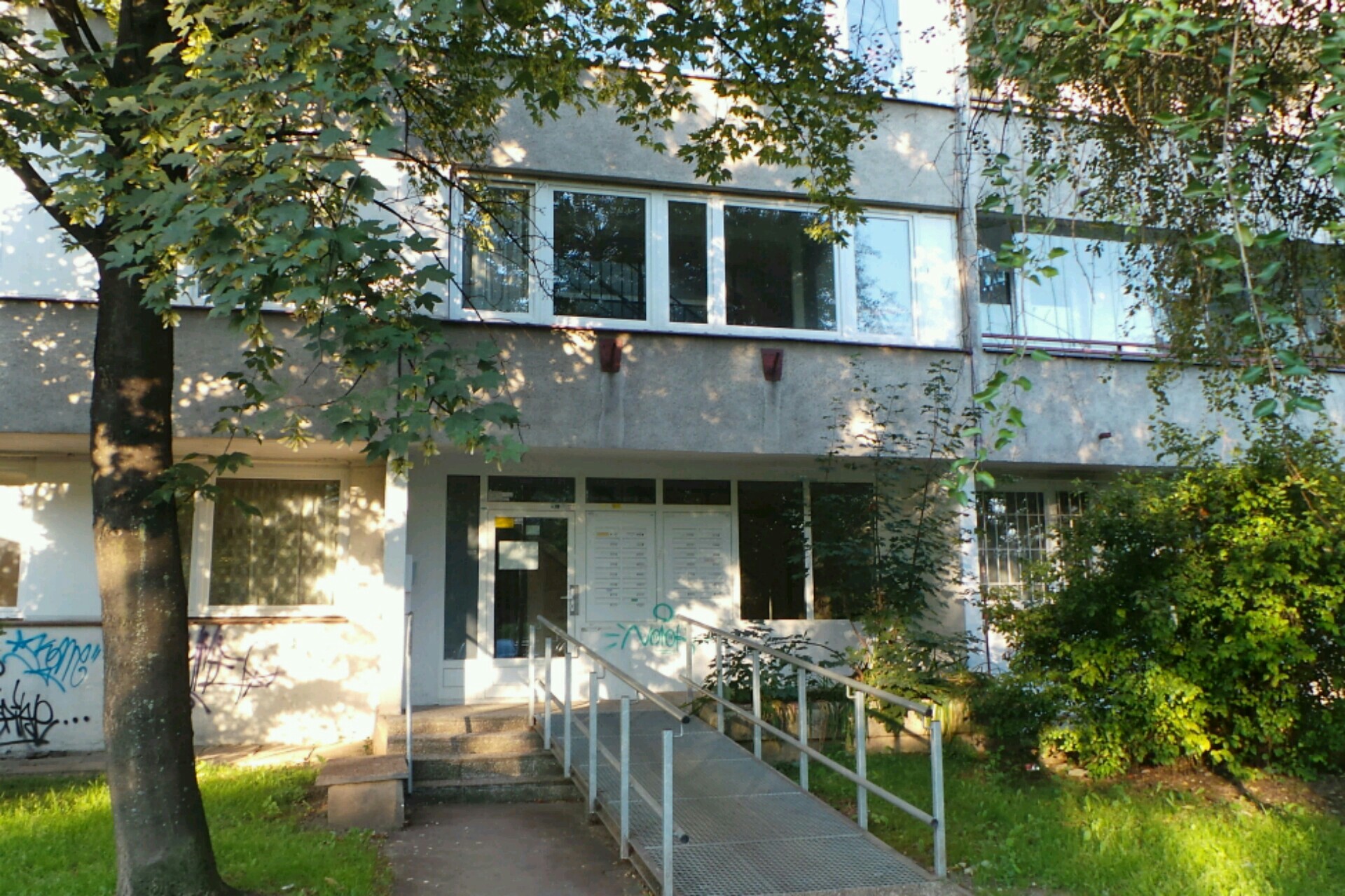 AV OKNA, s.r.o.