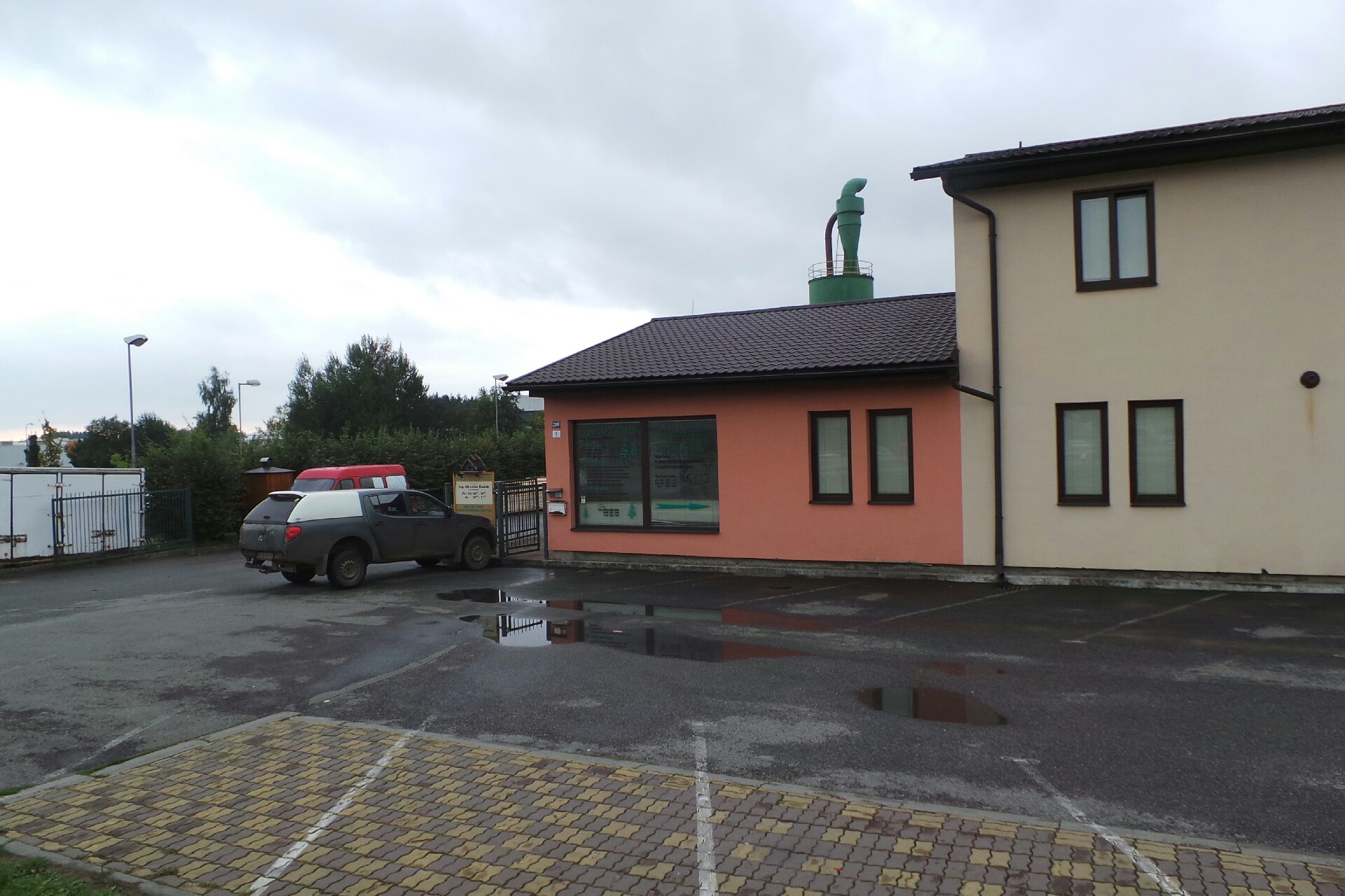 Ing. Miroslav Řádek - Dřevozávod