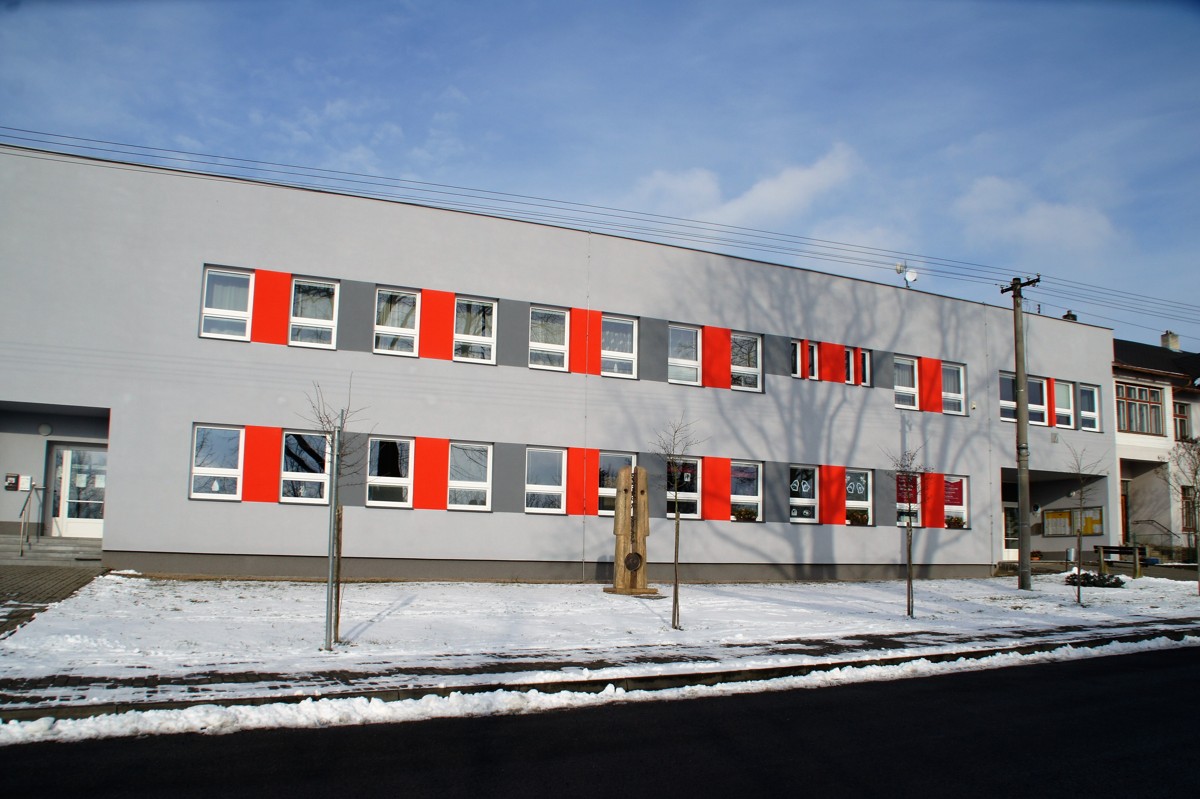 Místní knihovna Okrouhlice foto 2