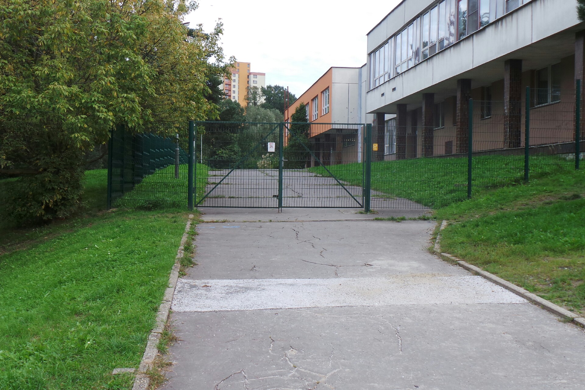 ZŠ a MŠ Ostrava, Horymírova