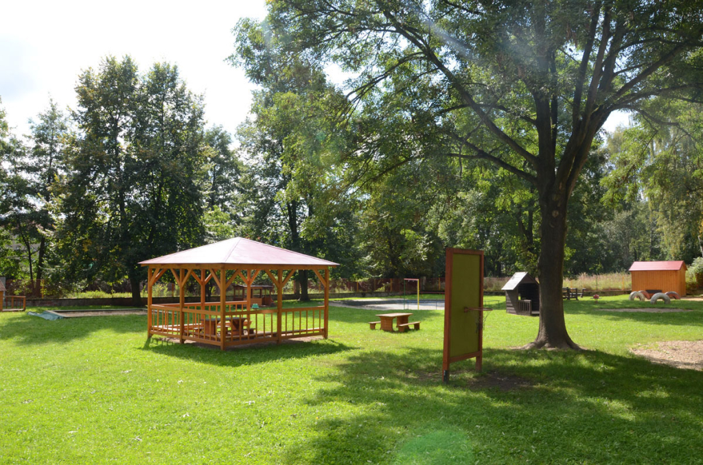 2. MŠ Karlovy Vary - Kpt. Jaroše foto 3