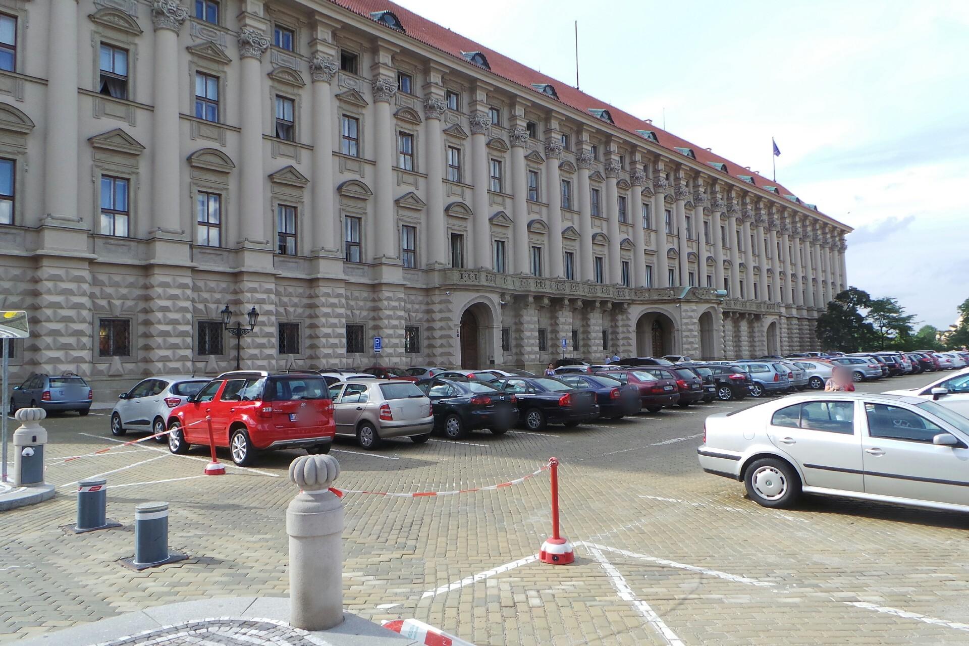 Ústřední vědecká knihovna Ministerstva zahraničních věcí ČR