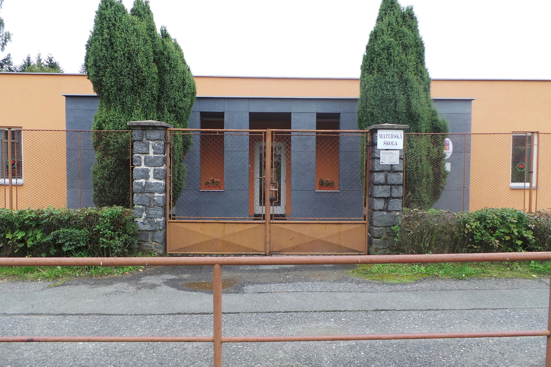 MŠ Rožmitál pod Třemšínem, Komenského