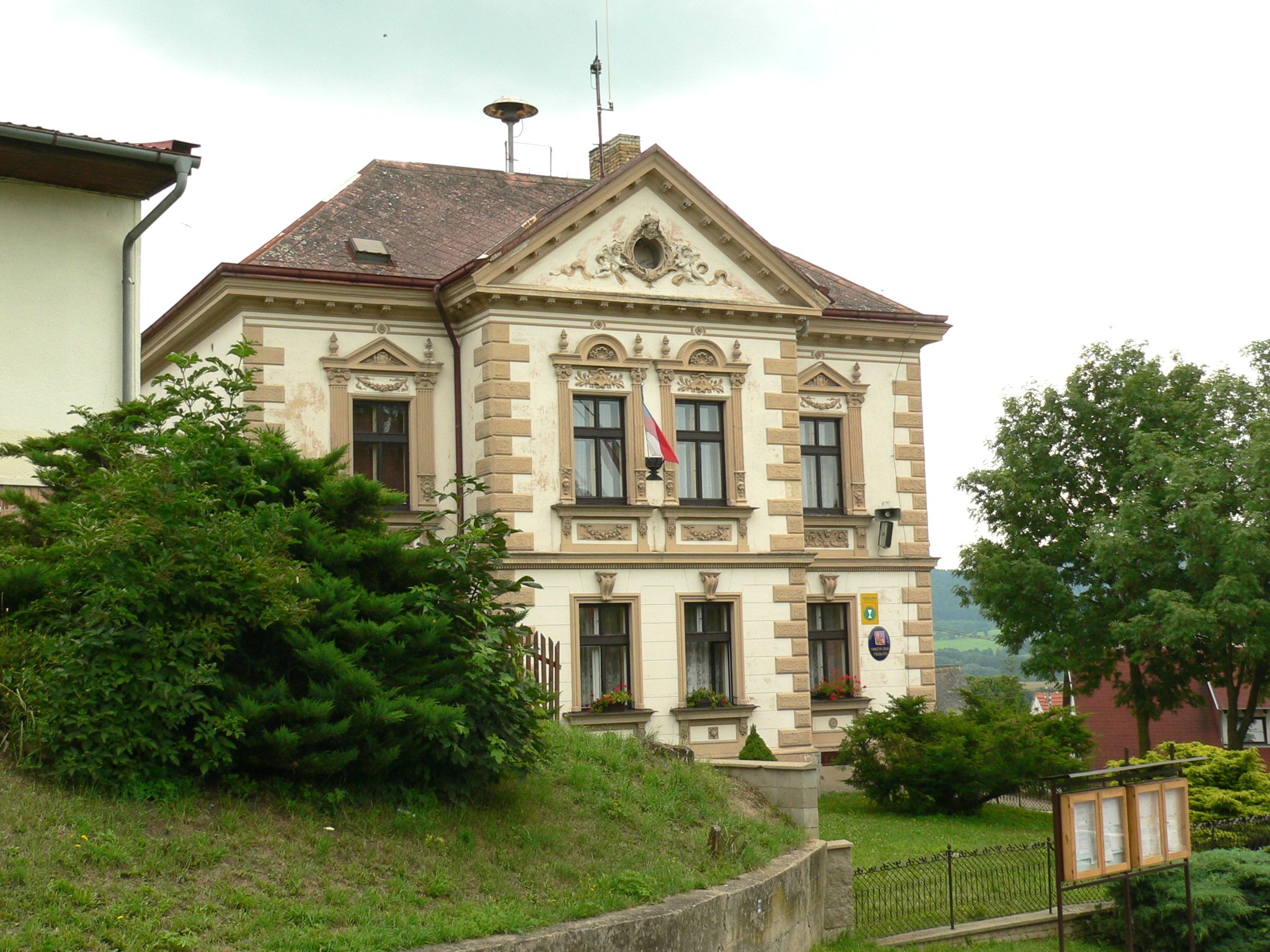 Třebušín - obecní úřad