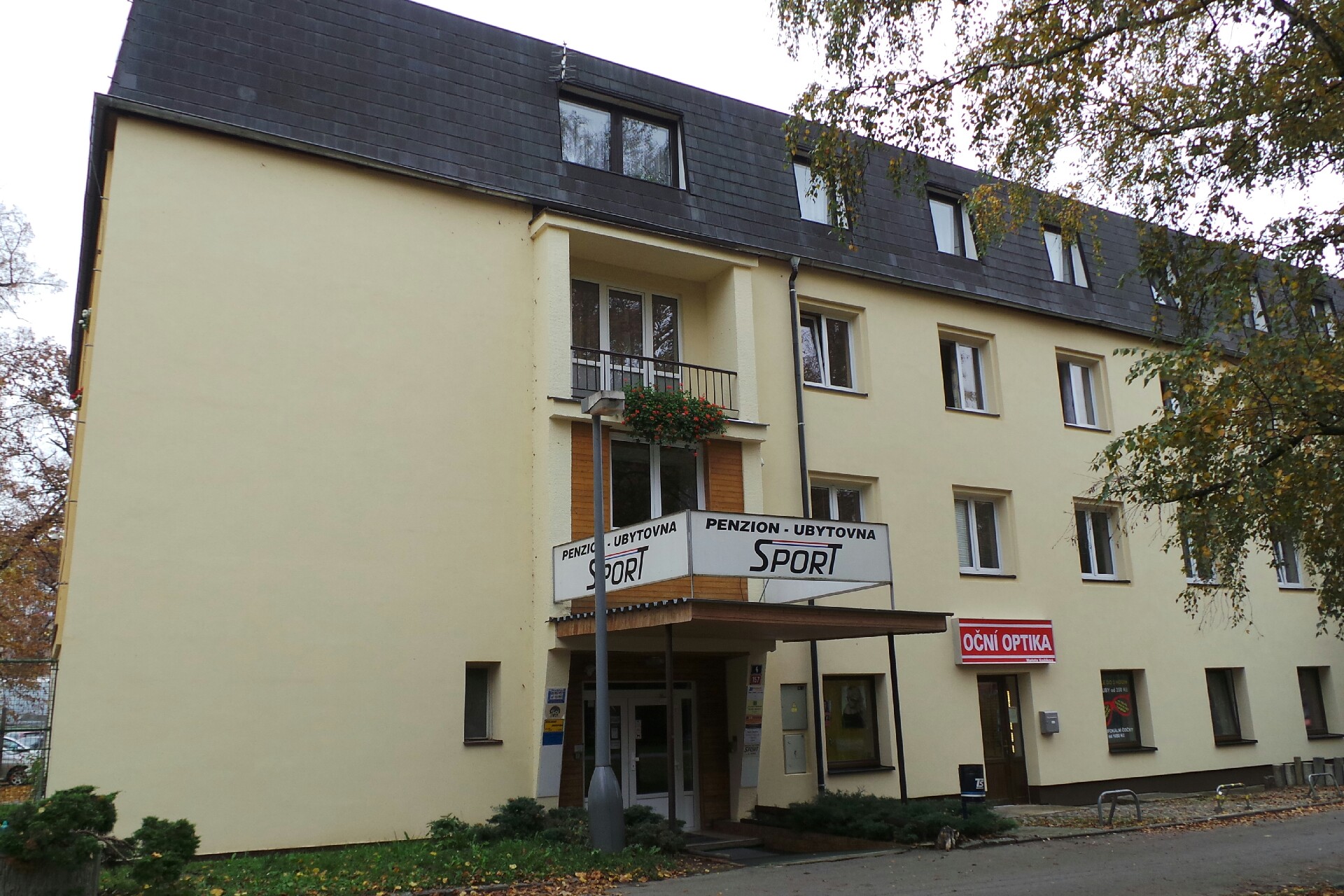 JUDr. Michal Knížek, advokát