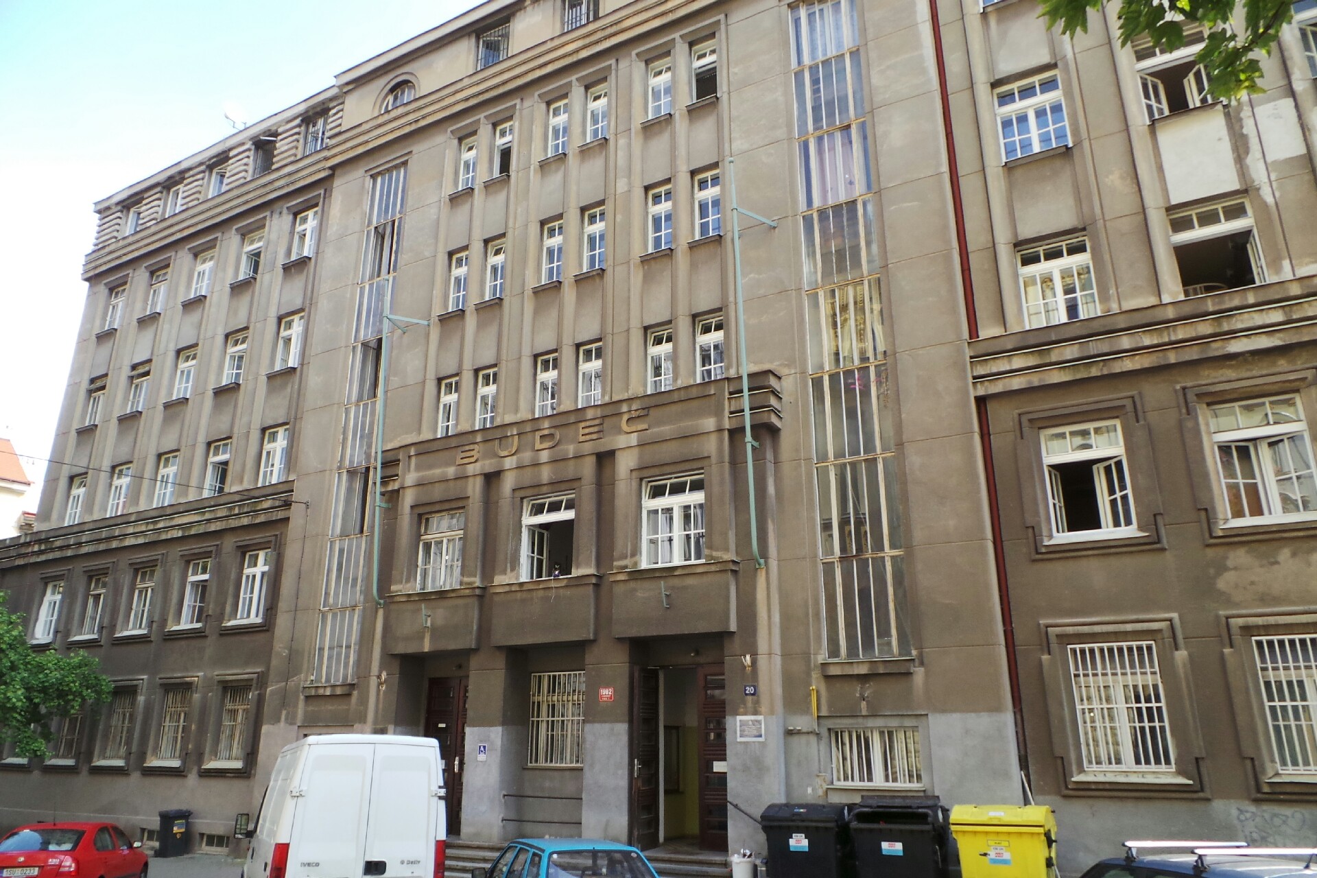 Menza Budeč - Univerzita Karlova