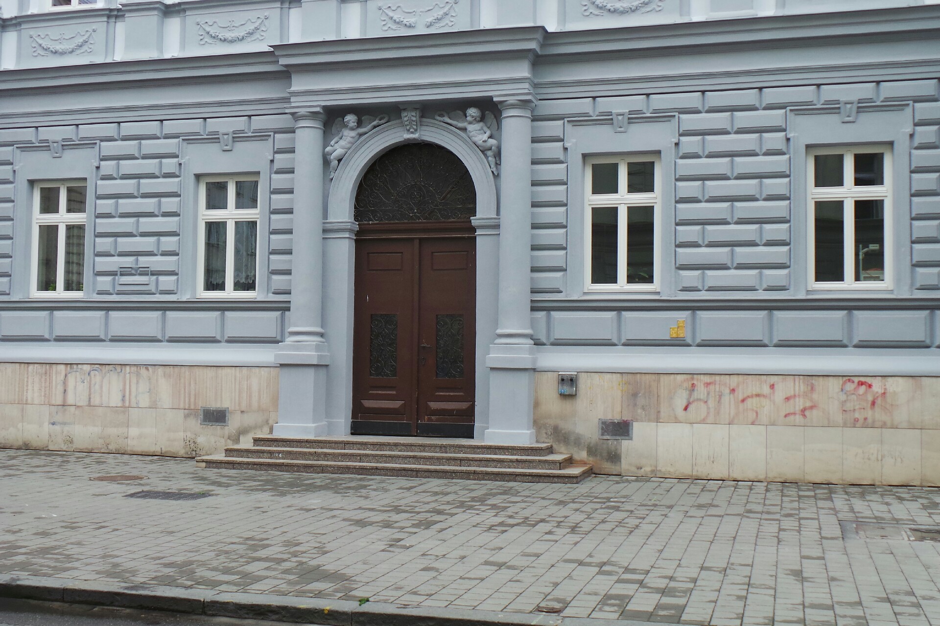 Ostravská univerzita - Katedra romanistiky Filozofické fakulty