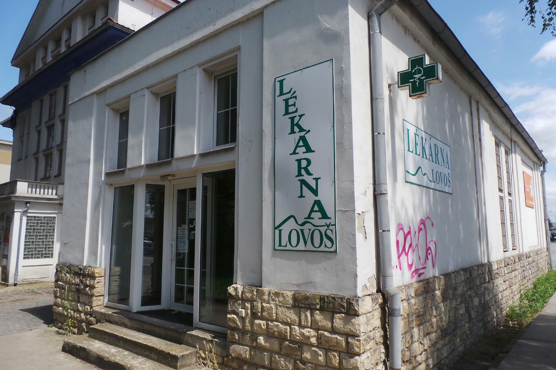 Lékárna Lovoš
