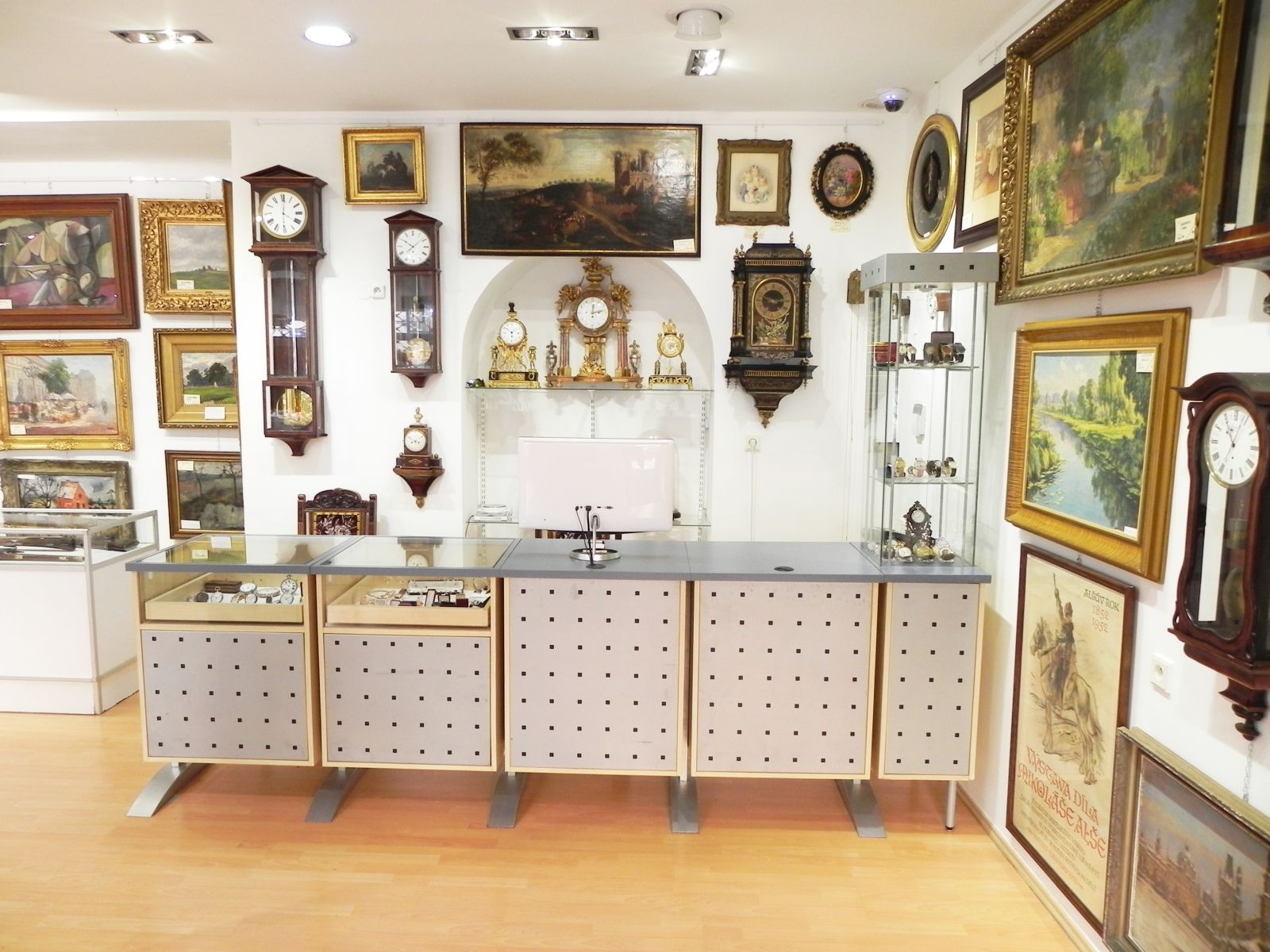 Starožitnosti - Galerie USTAR s.r.o. foto 2