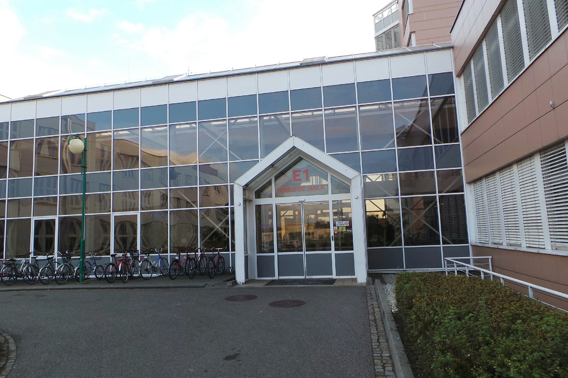 Kantýna Grand Lahůdky