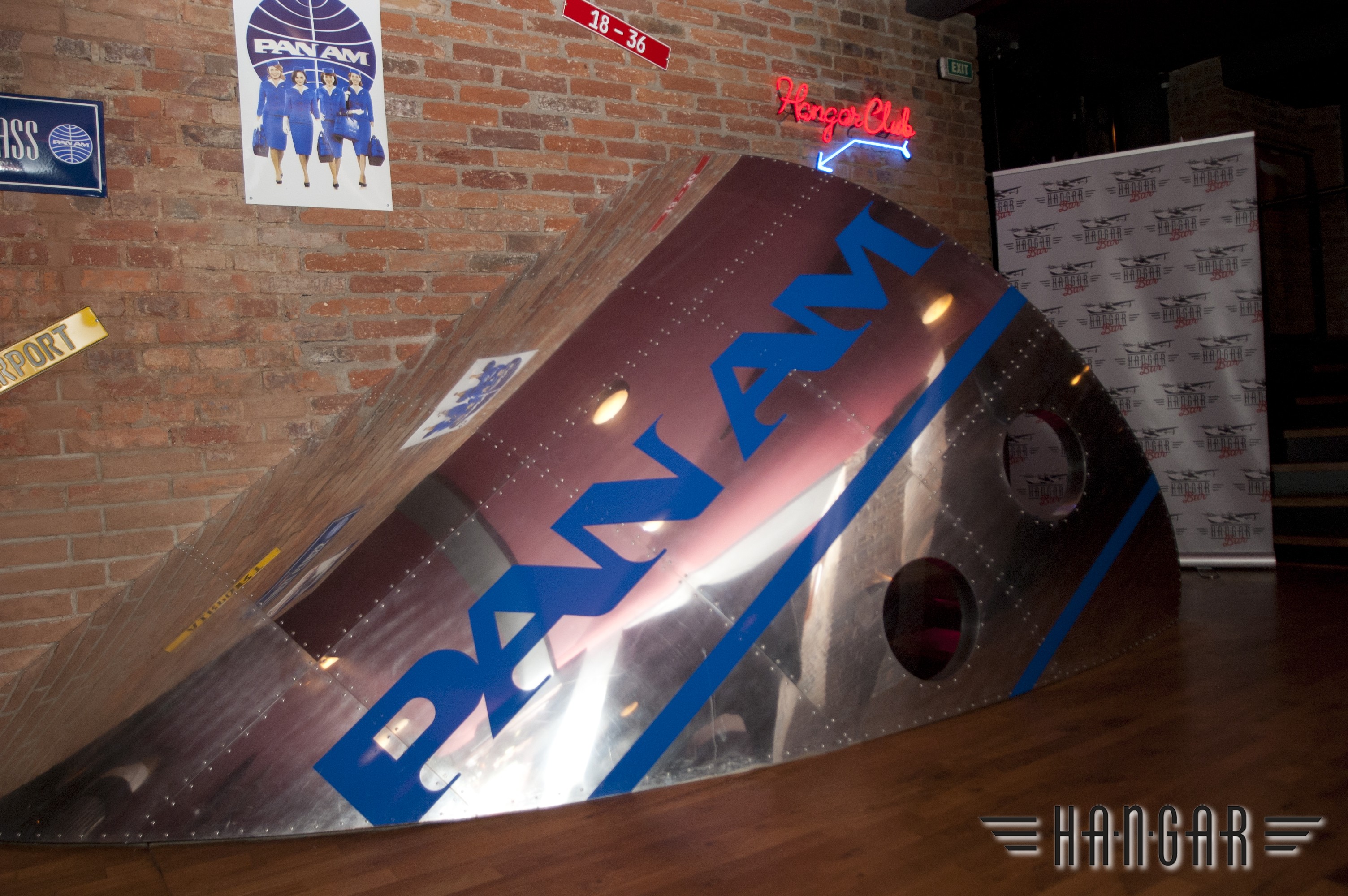 HANGAR BAR PRAHA foto 4