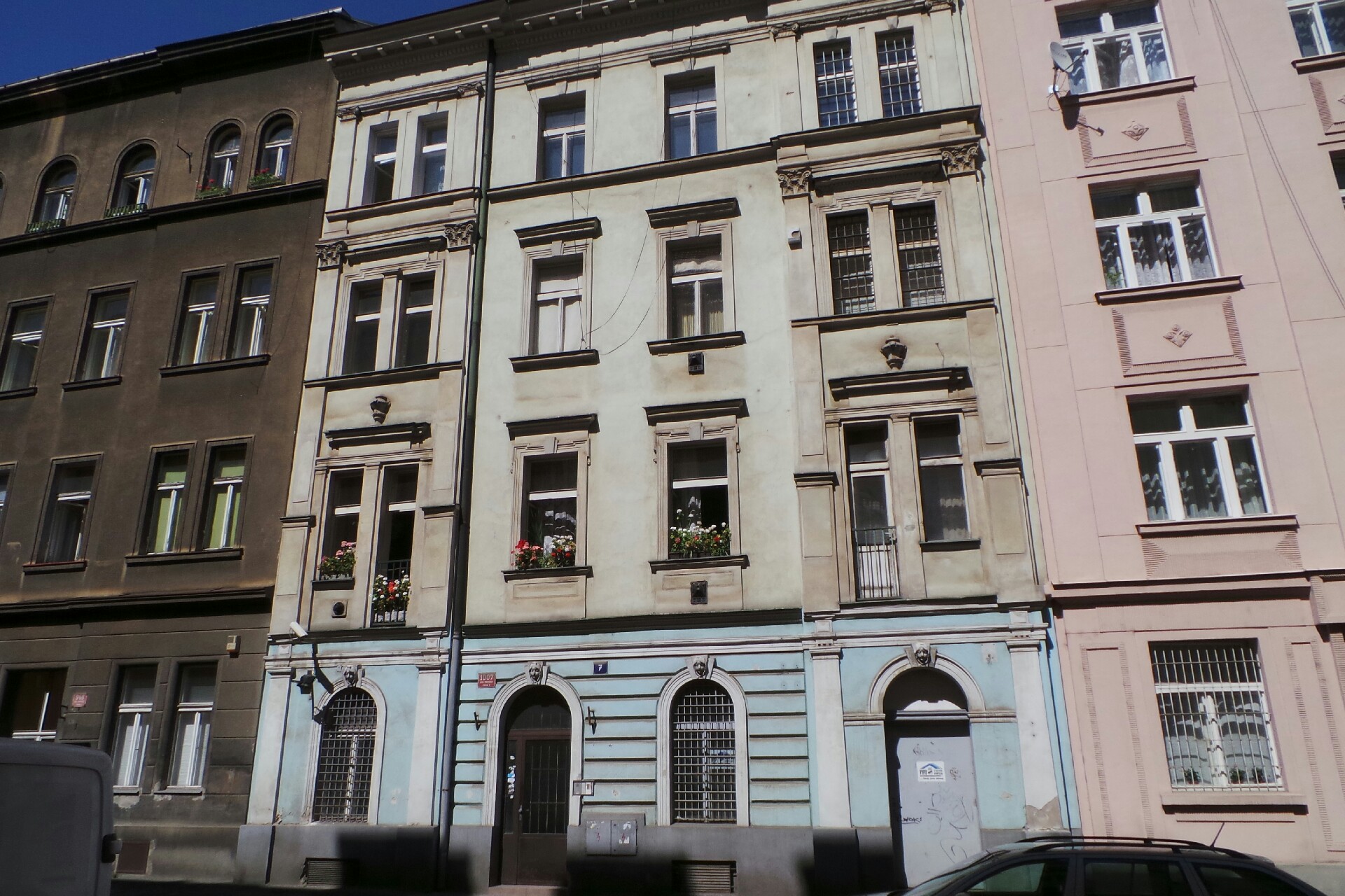 LUVO Praha, spol. s r.o.