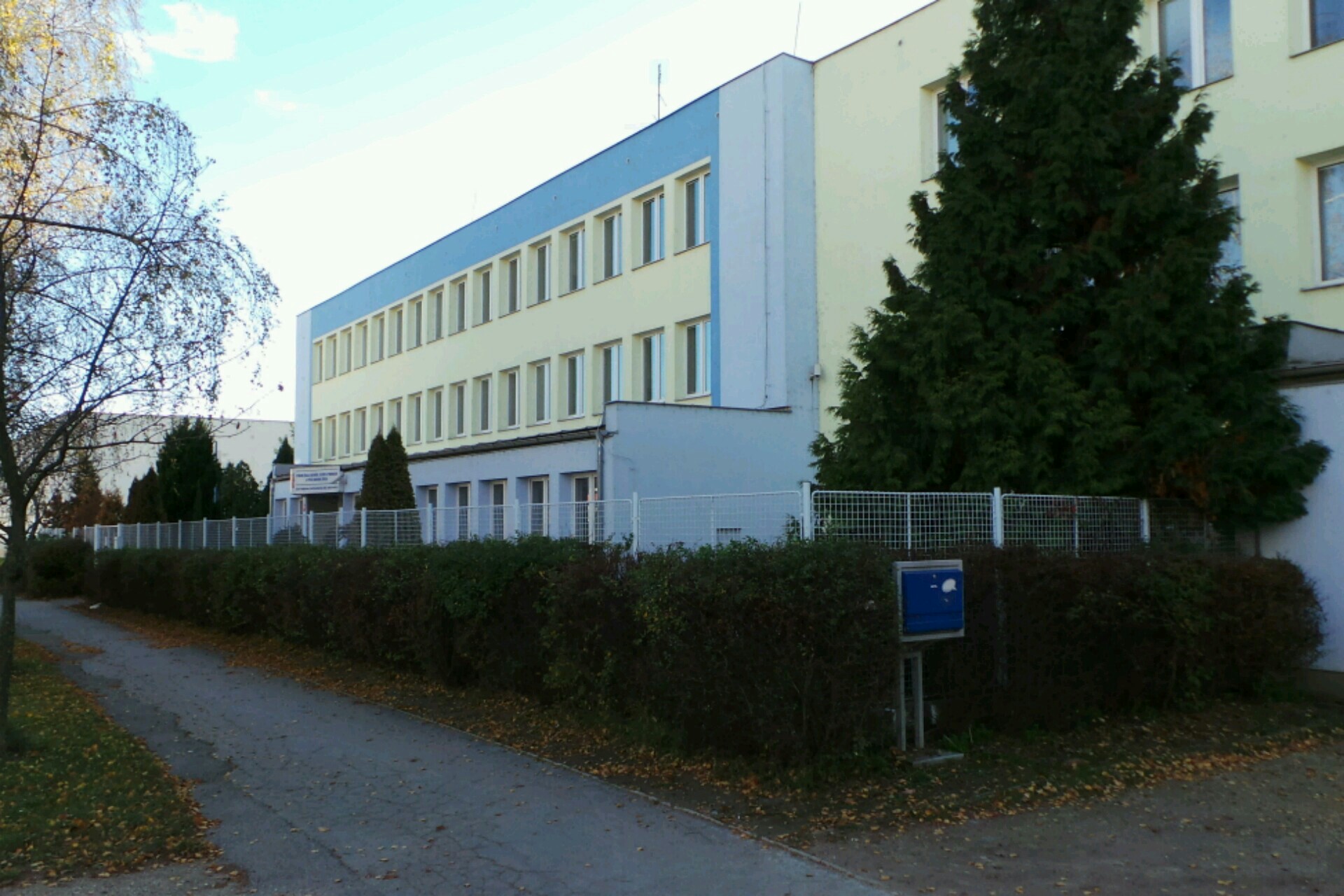 Občanské sdružení při SŠ obchodu, služeb a podnikání a VOŠ