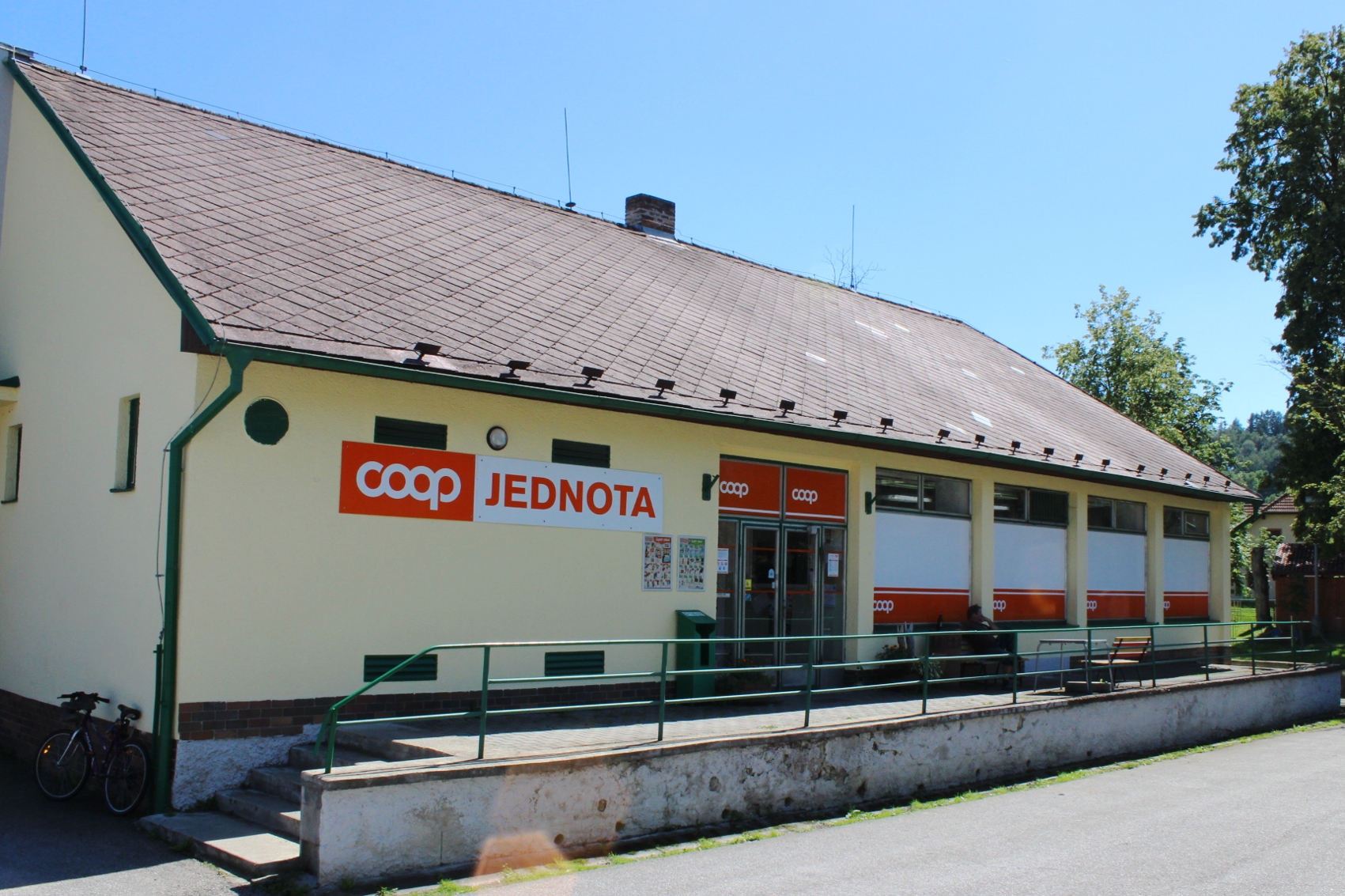Potraviny COOP JEDNOTA