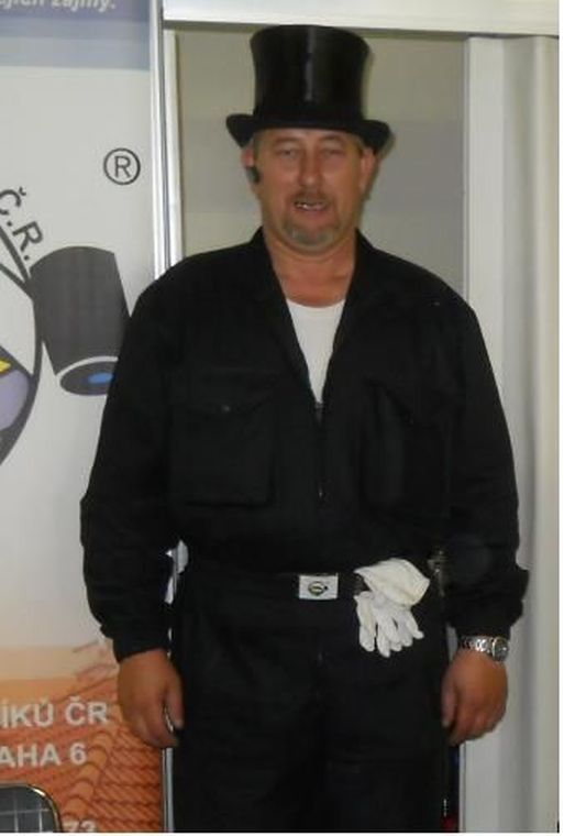 Miroslav Chromčák - Kominictví foto 3