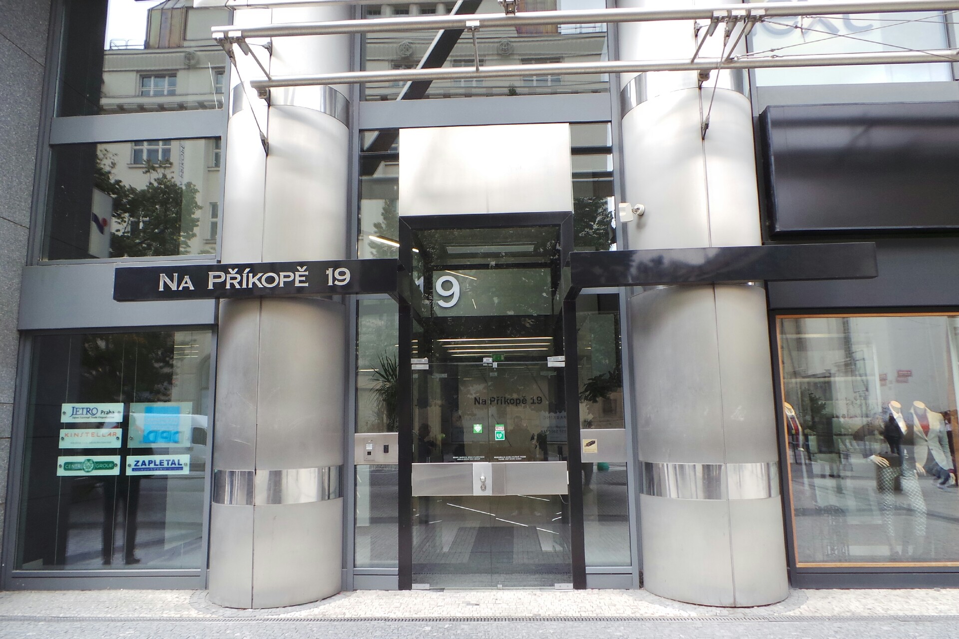 Mgr. Jan Pfeffer, advokát foto 1