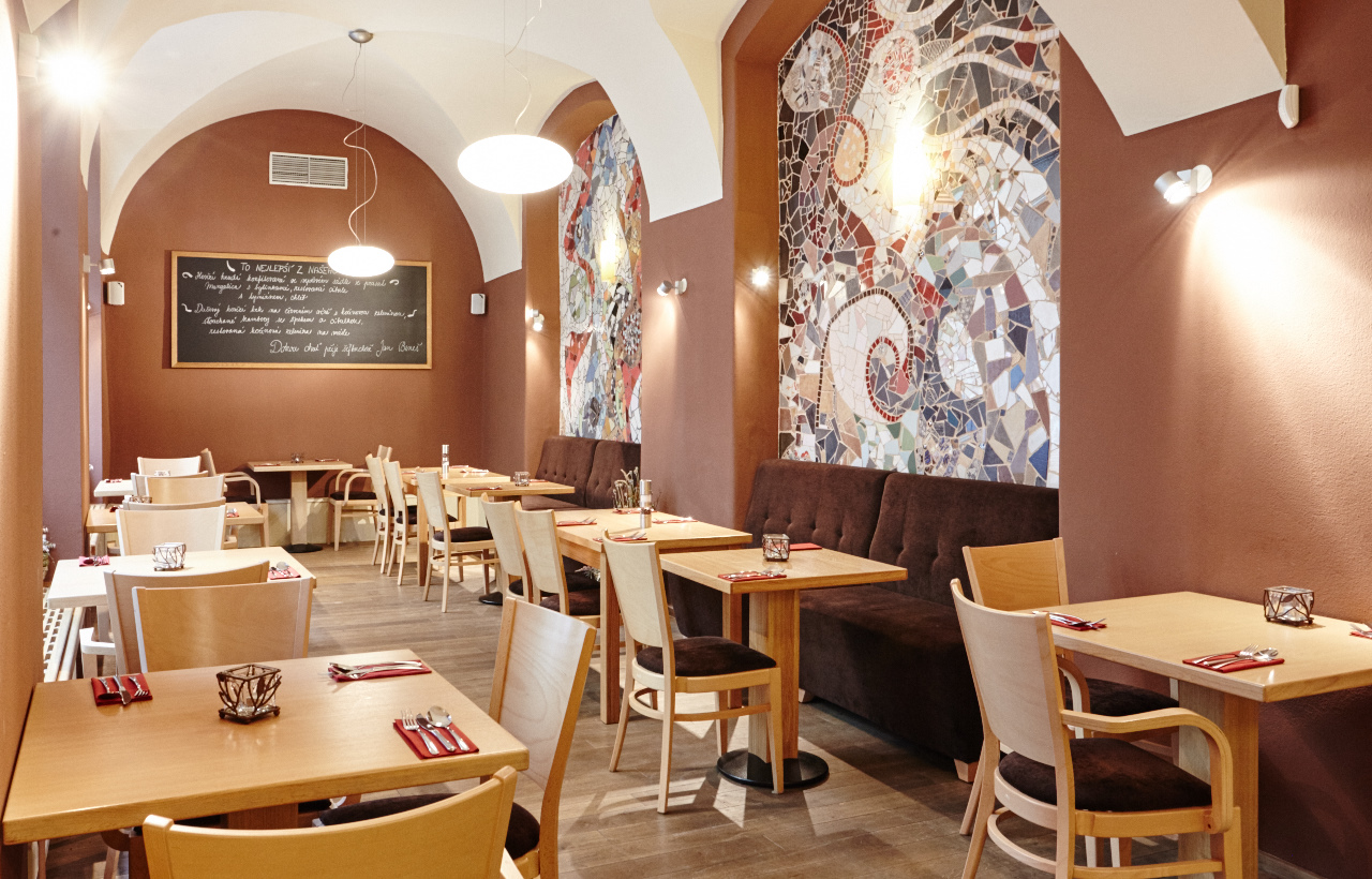 Restaurace Naše farma foto 3