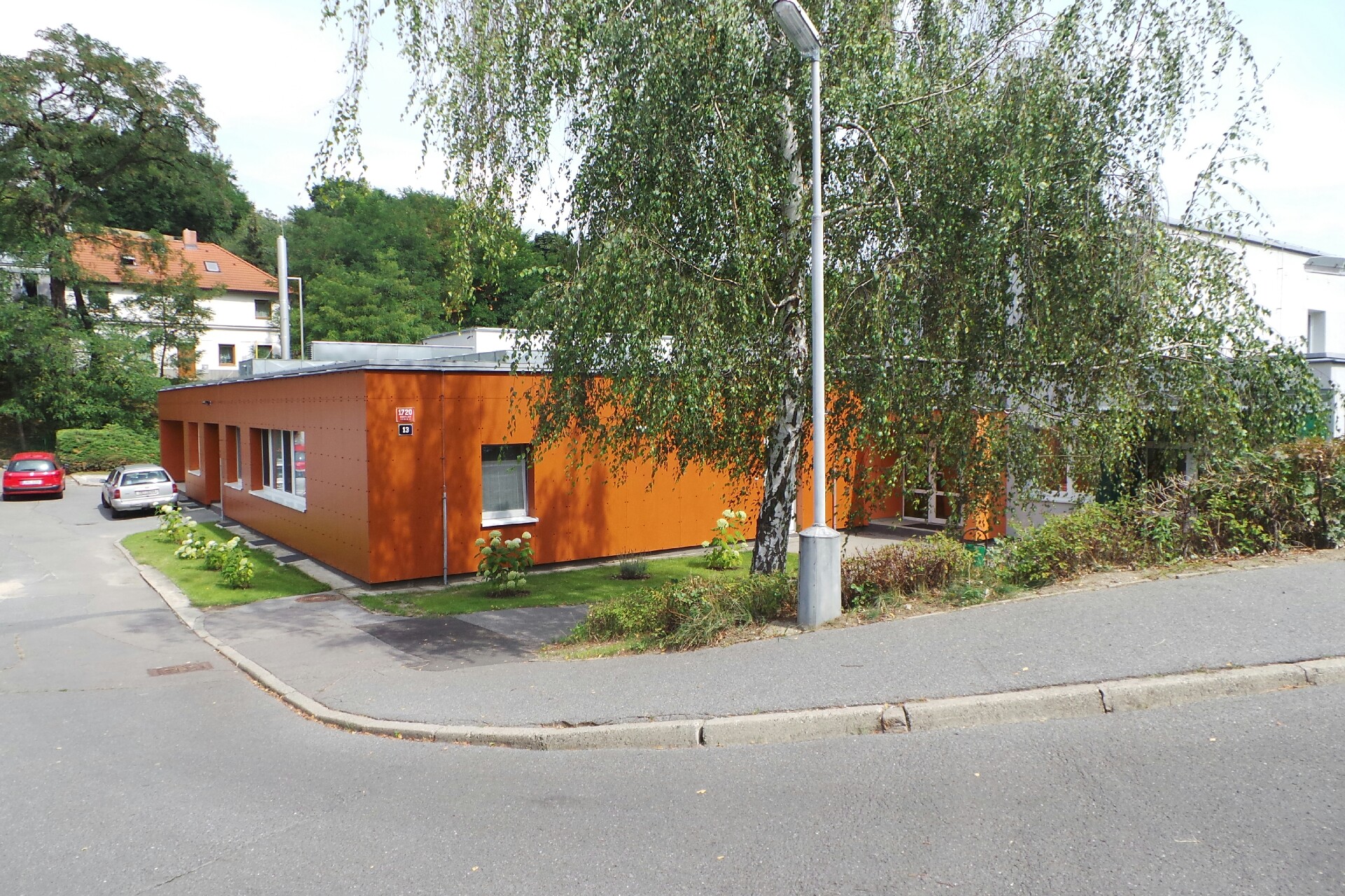 Mateřská škola, Praha 8, Na Pěšinách 13