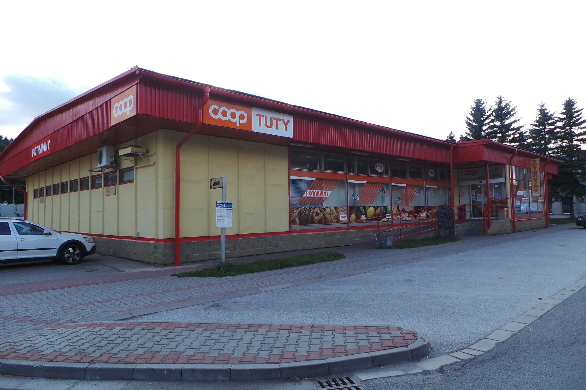 Jednota, spotřební družstvo Nová Paka - COOP