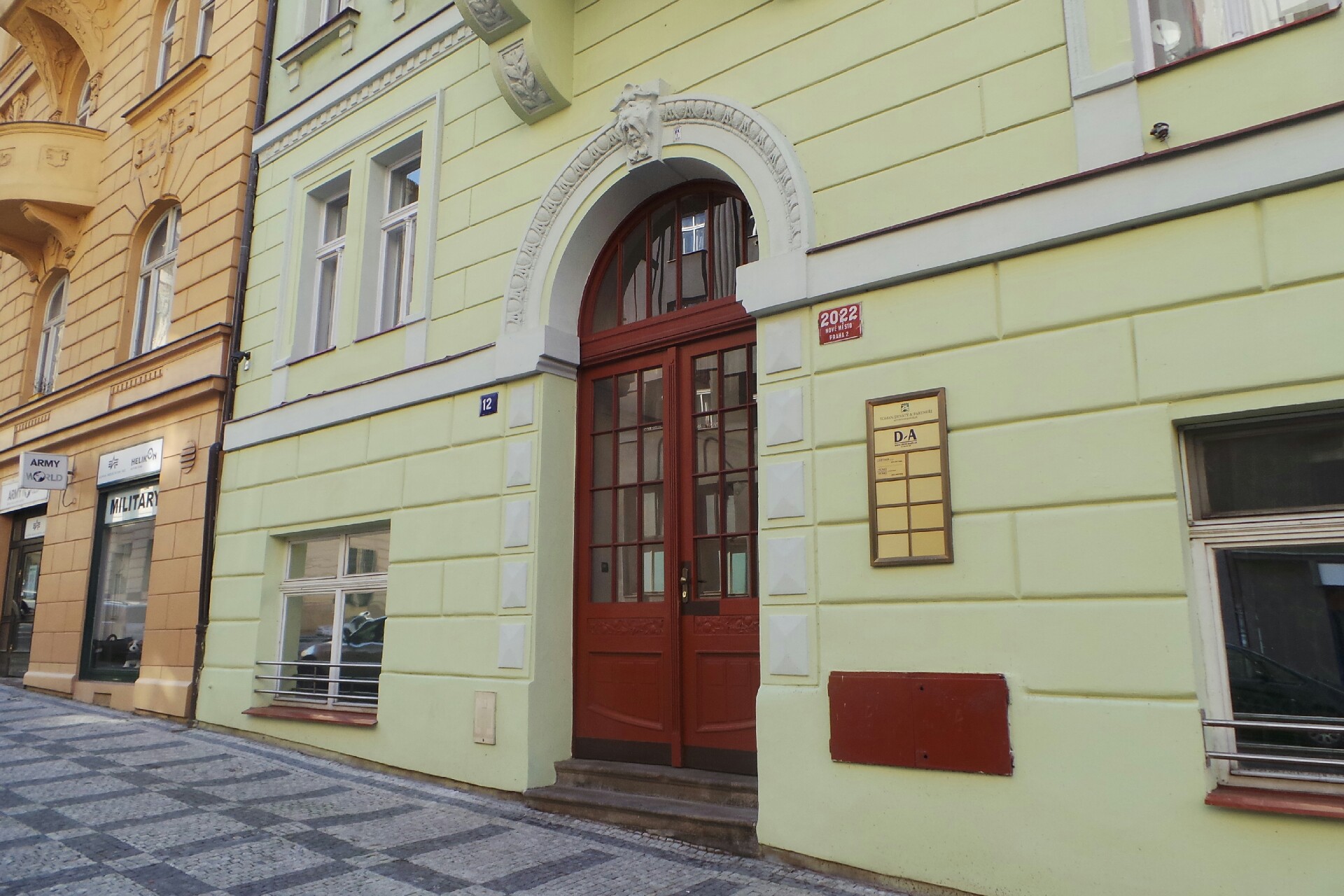 Mag. Michael Ludwig Lang, advokát