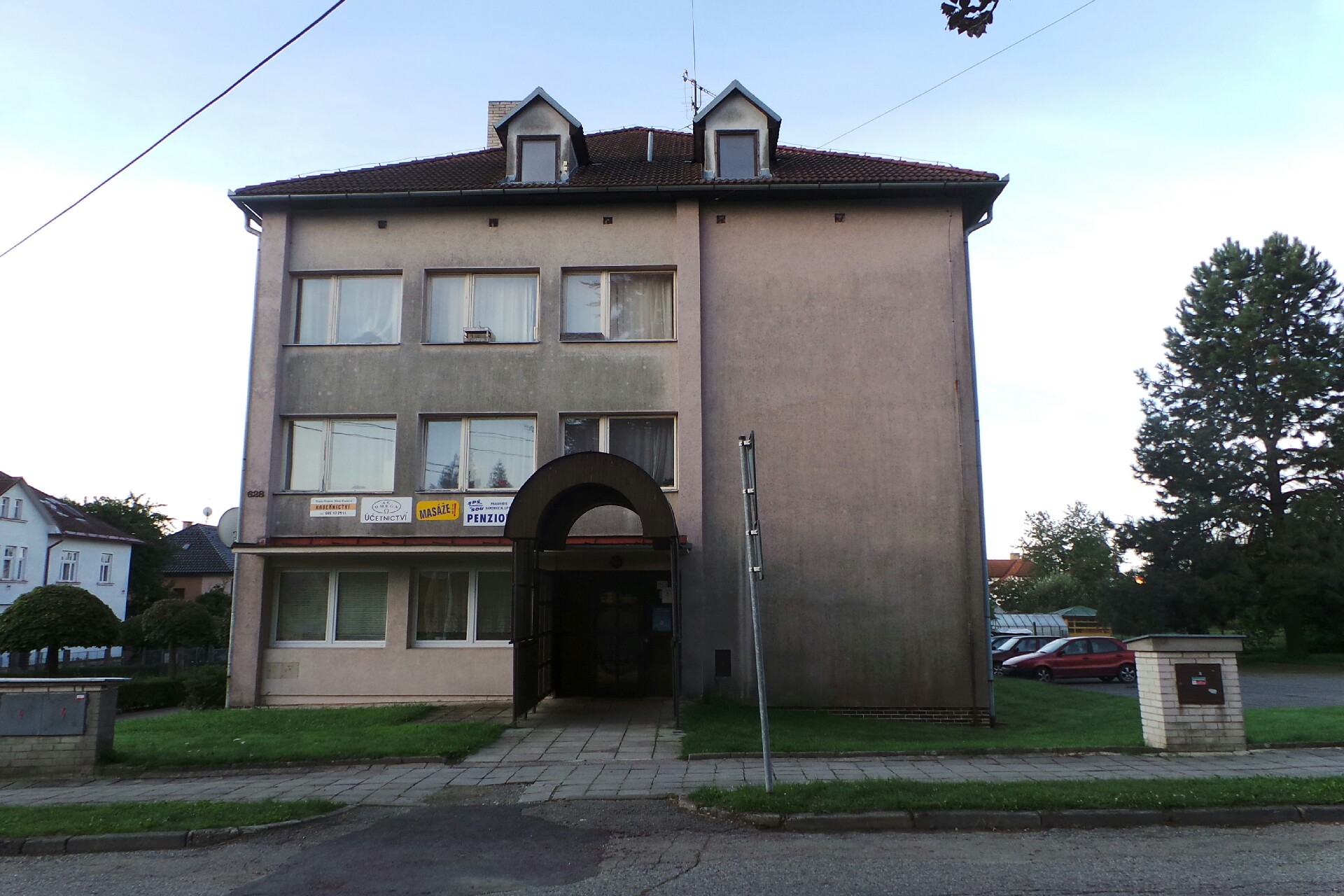 Rehabilitační masáže - Karel Bořil