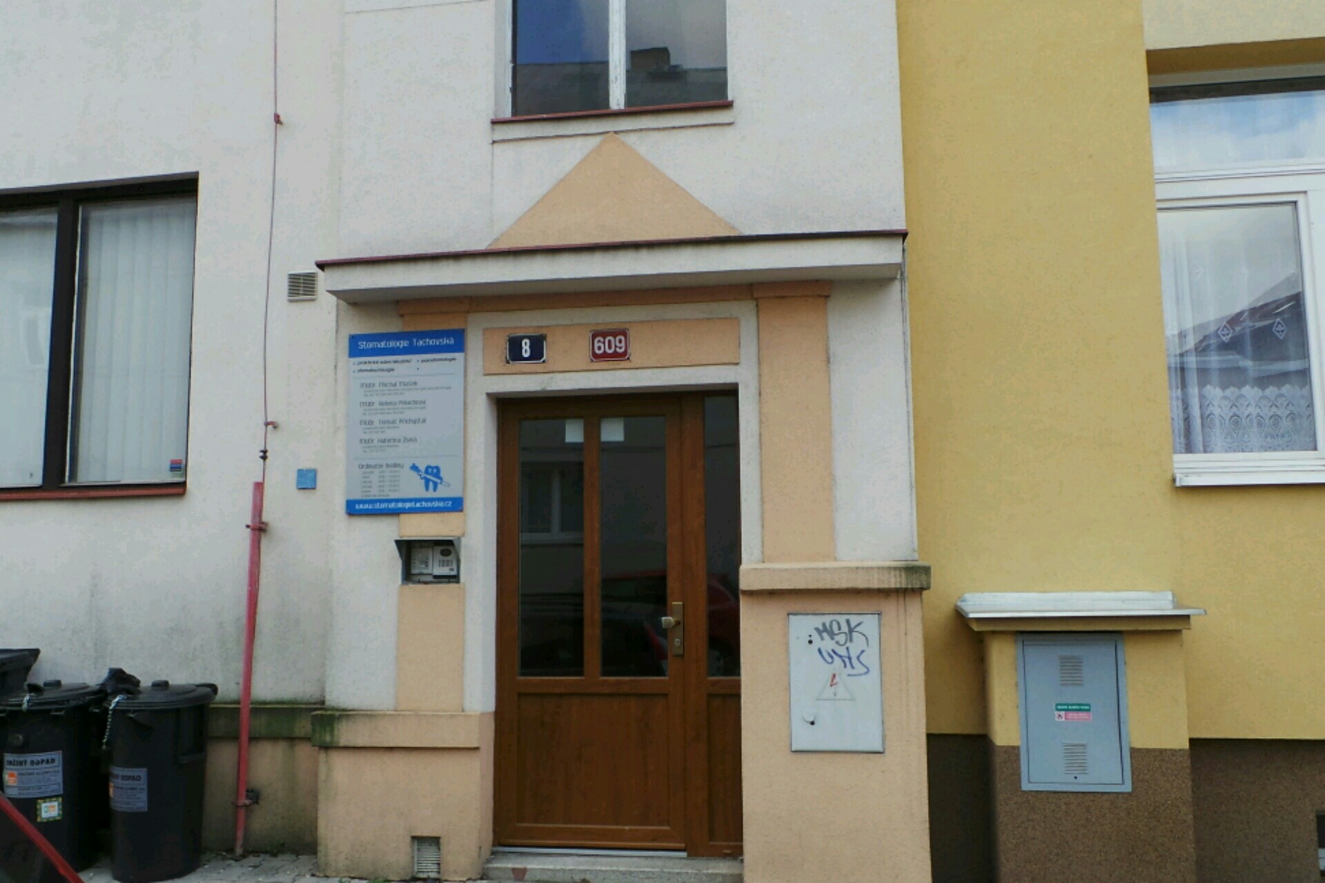 Praktické zubní lékařství Tachovská 8