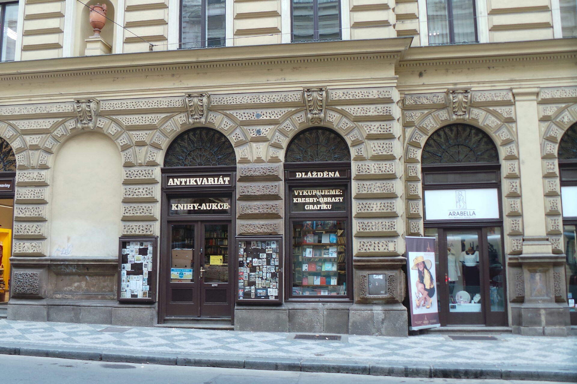 Antikvariát Dlážděná