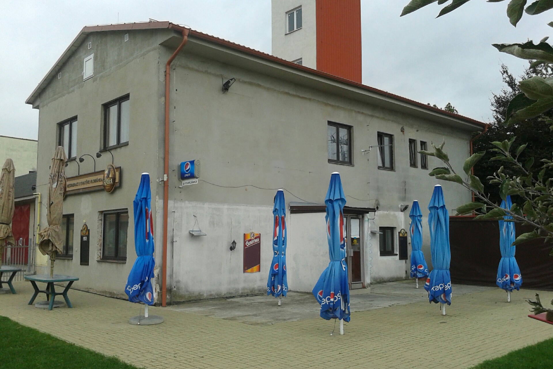 Restaurace U Svatého Floriánka foto 3
