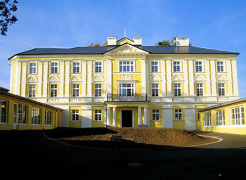 Dětský domov Loreta a Školní jídelna Fulnek foto 1