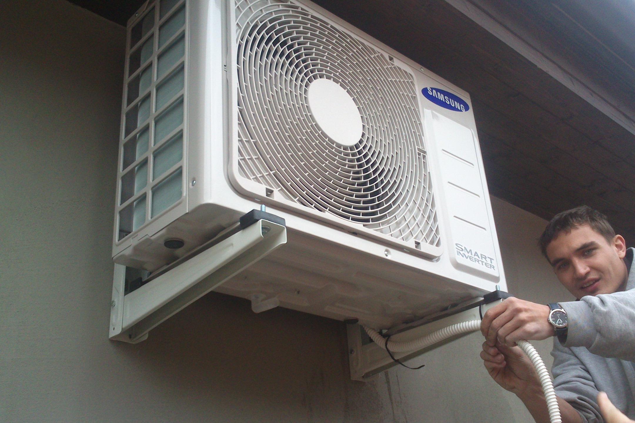 Topení klimatizací