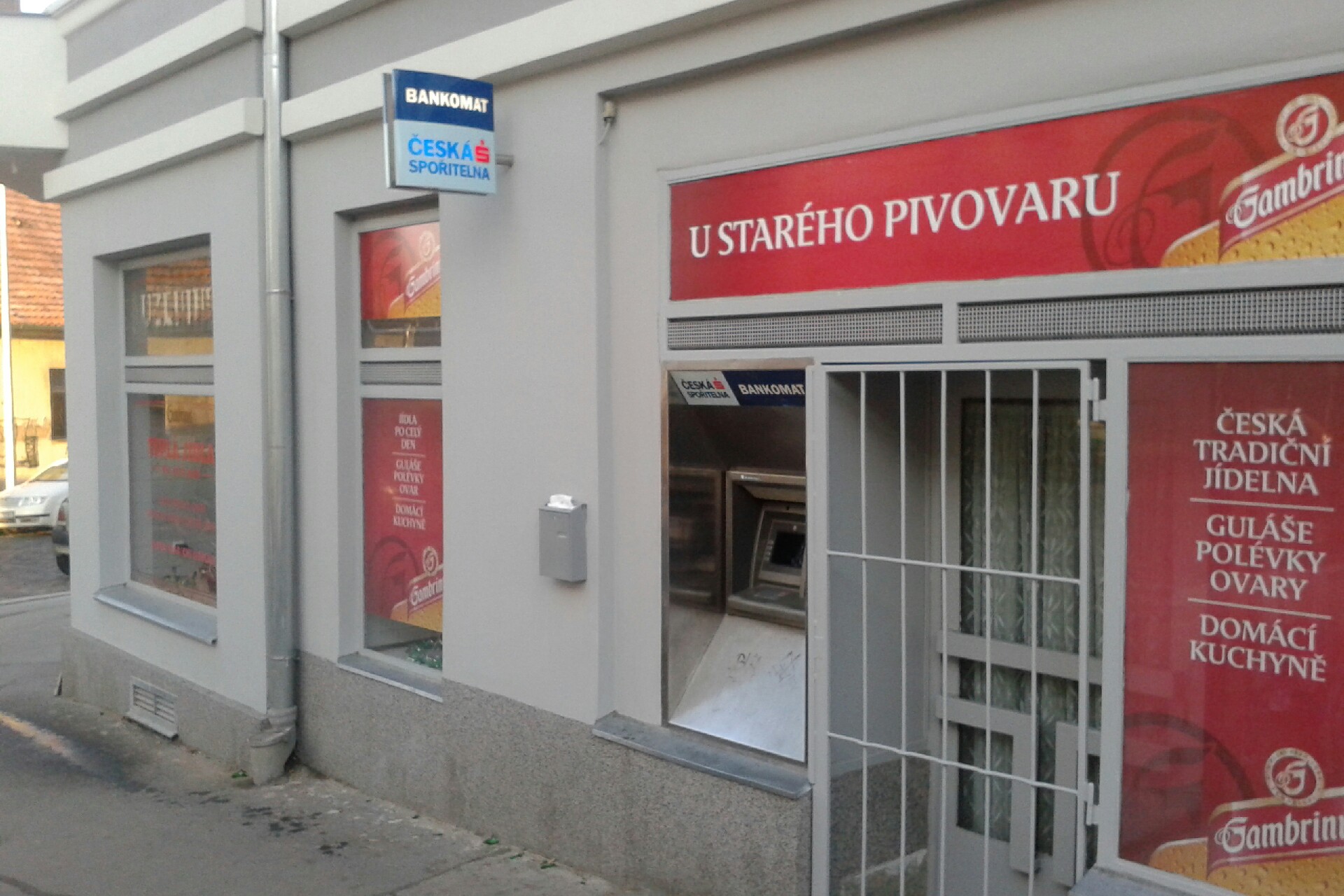 Bankomat České spořitelny foto 1