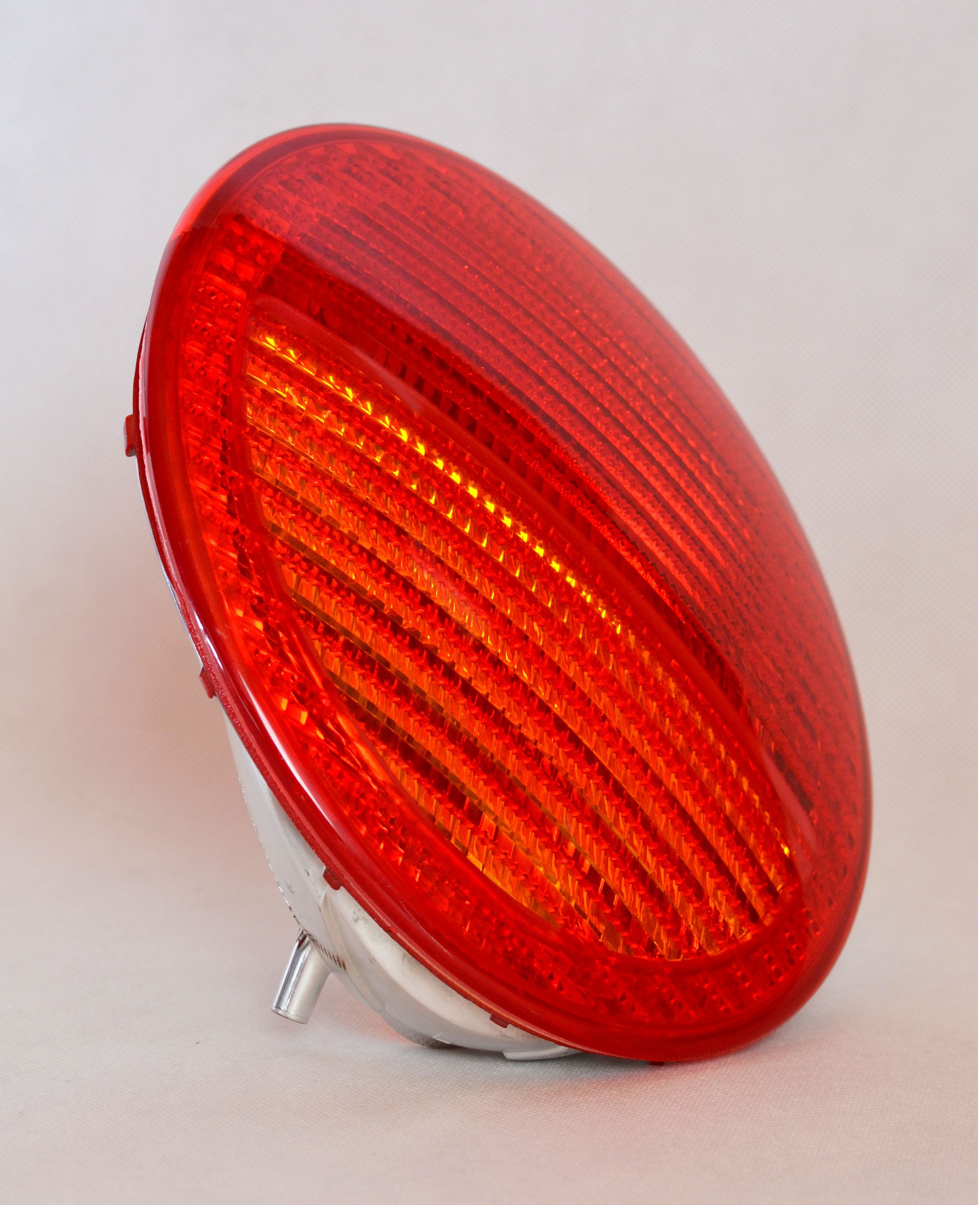 IRISA - lisování plastů foto 2