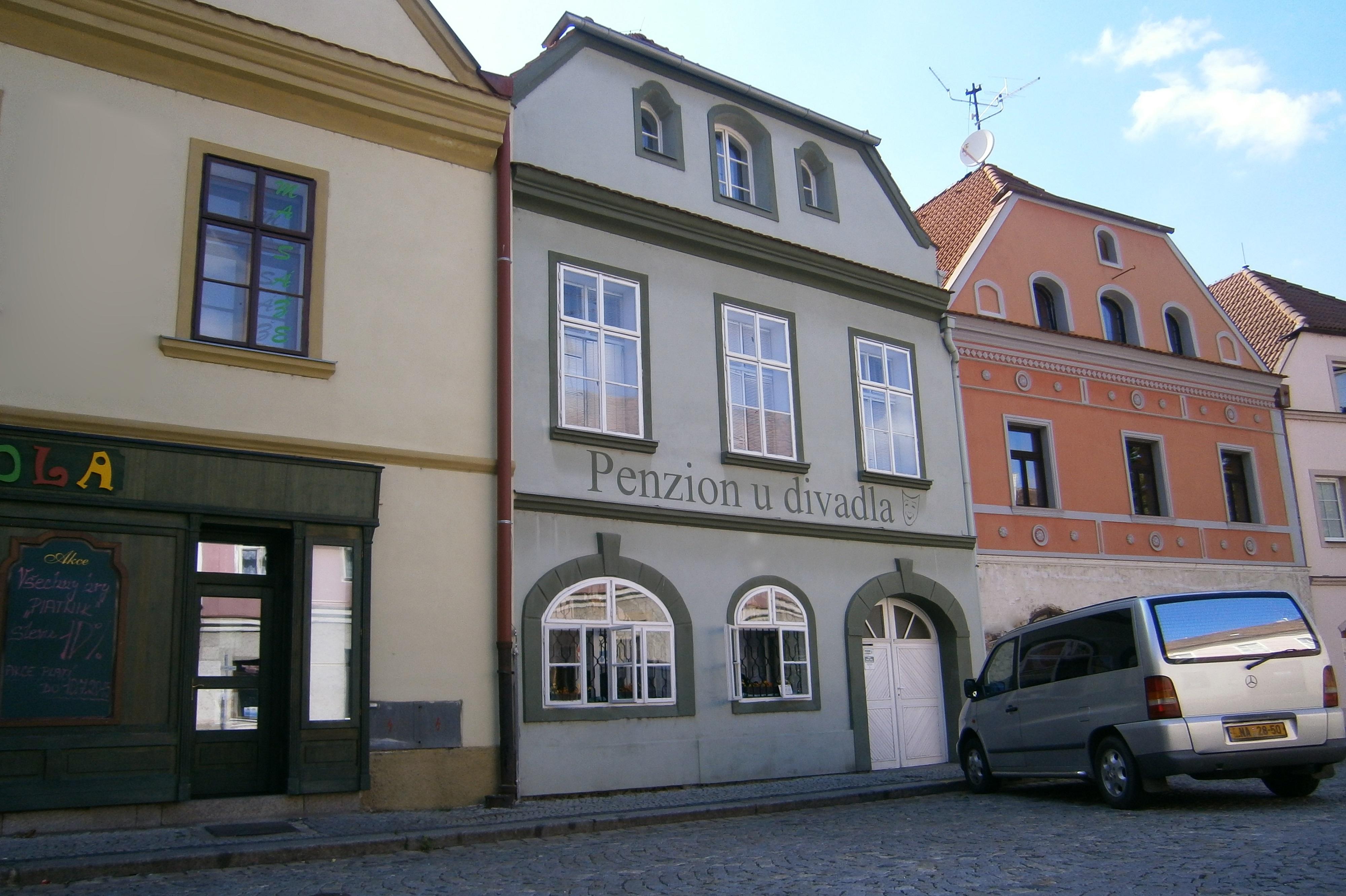 Penzion u divadla