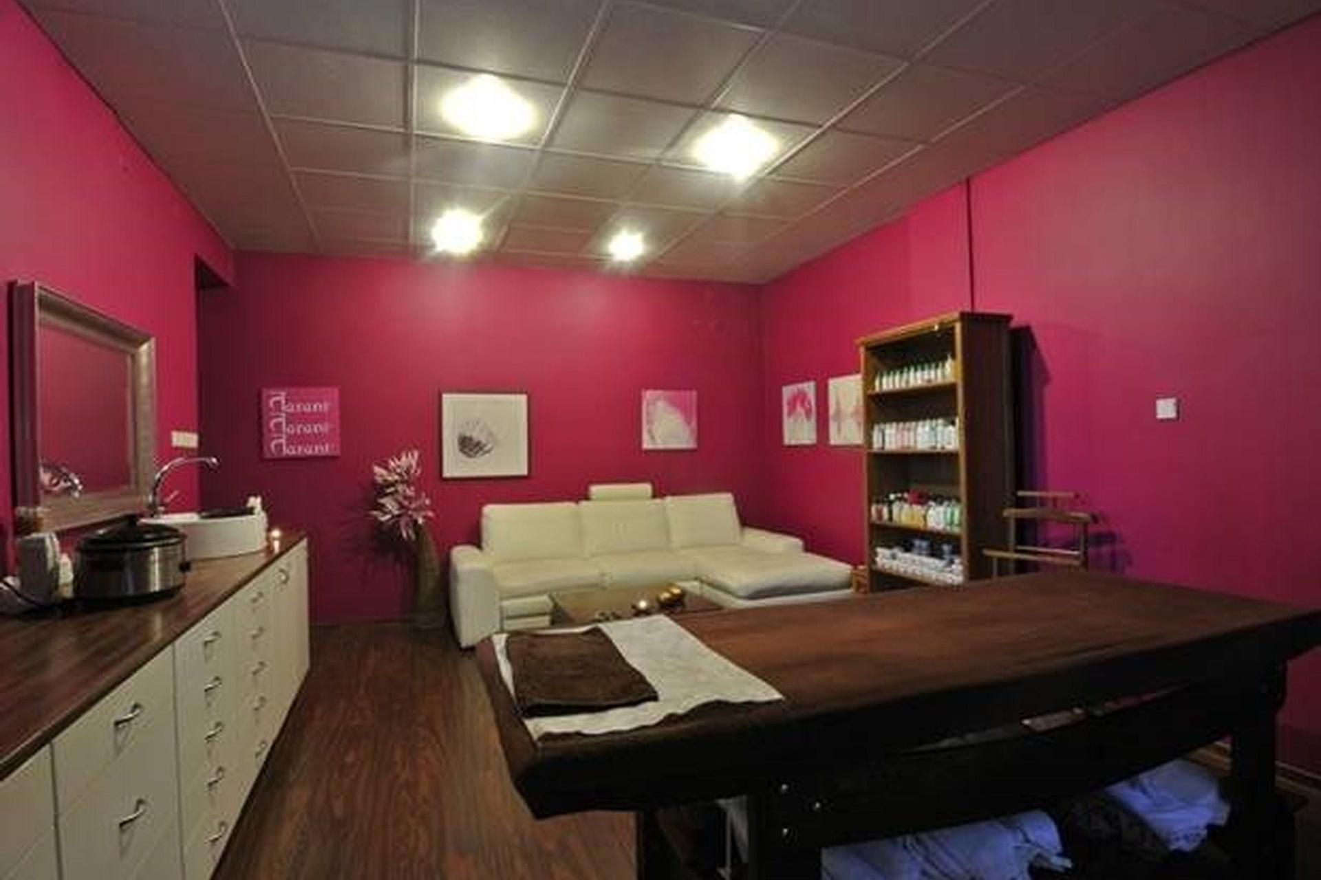 VM Veronika Mikušková