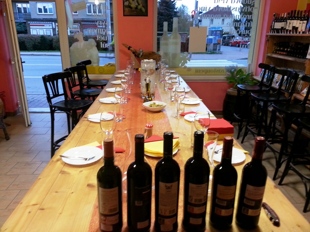 Prémiová vinotéka - Lidická foto 2