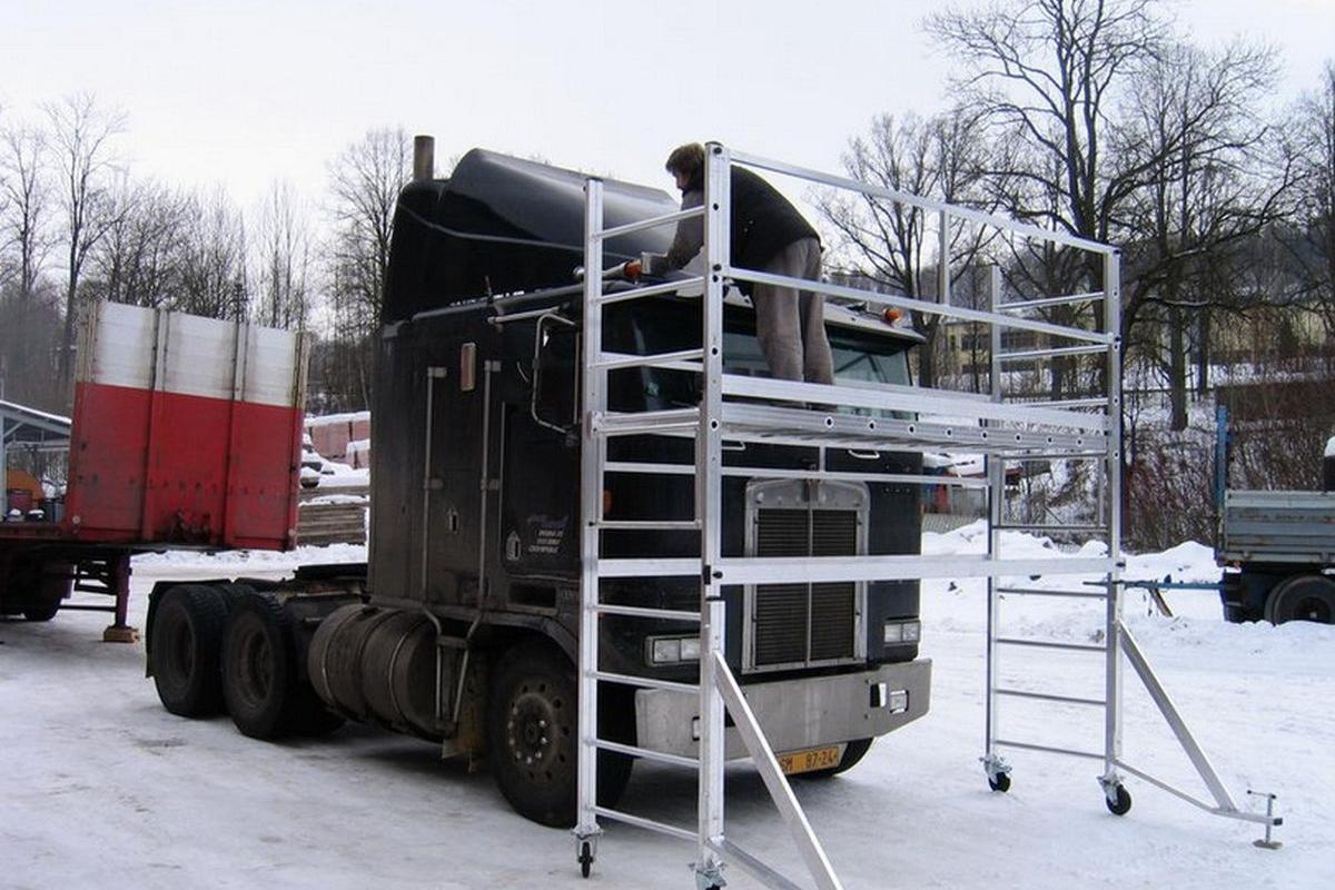 Tauchman SWS, spol. s r.o.